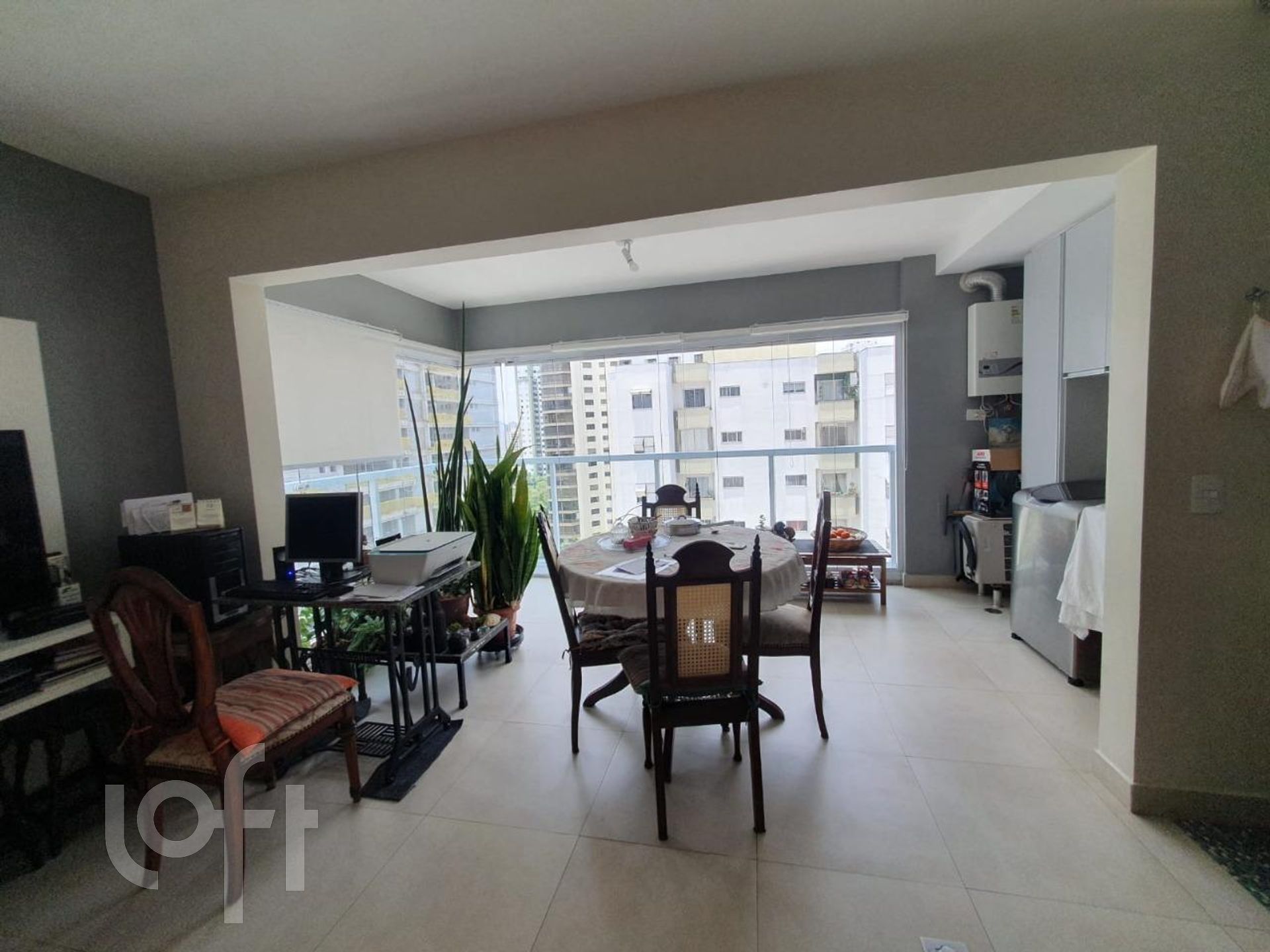 Apartamento à venda com 1 quarto, 43m² - Foto 4