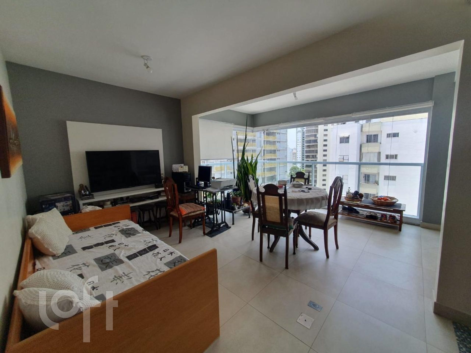 Apartamento à venda com 1 quarto, 43m² - Foto 1