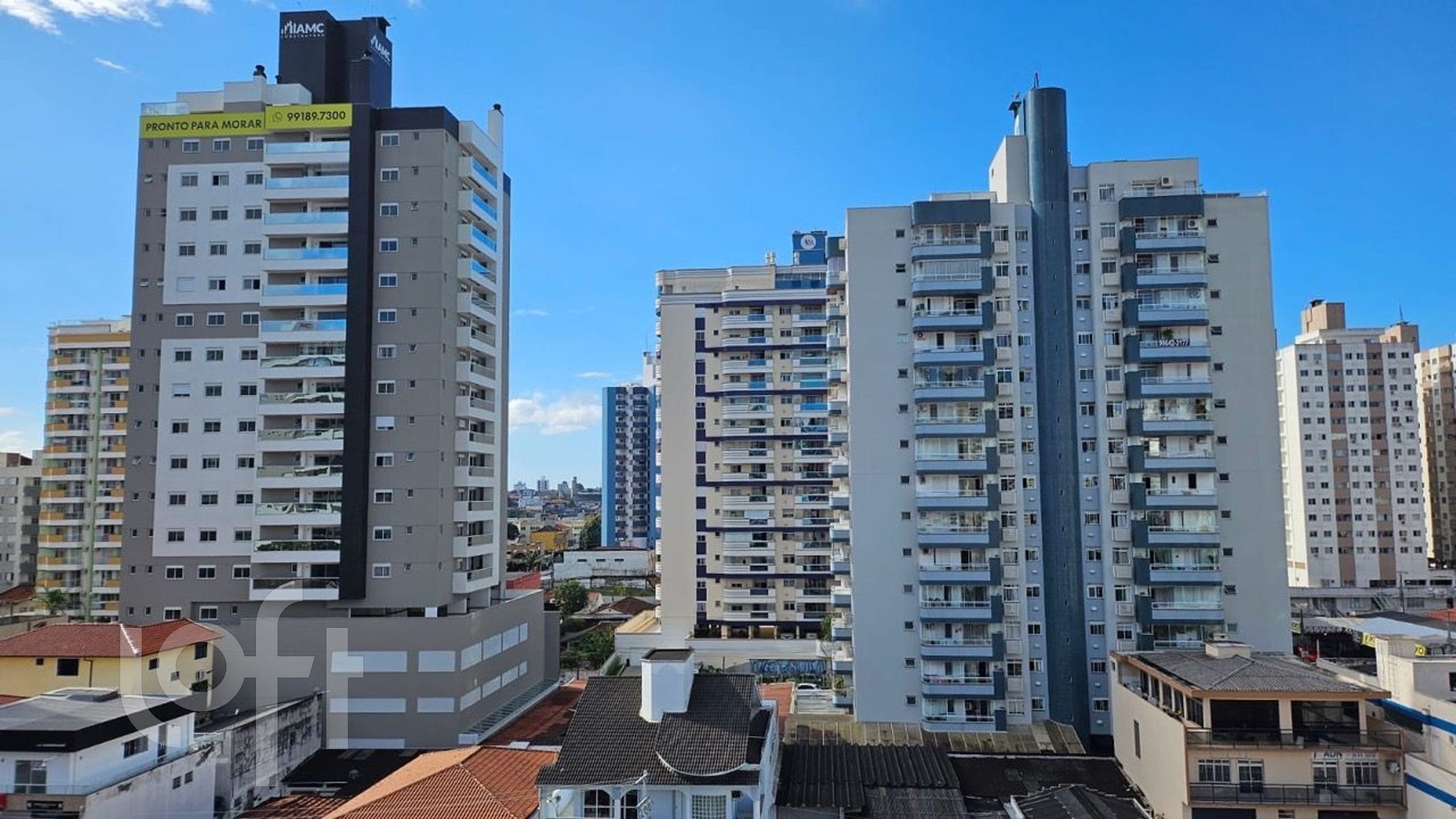Ótimo apartamento 3 dormitórios garagem livre