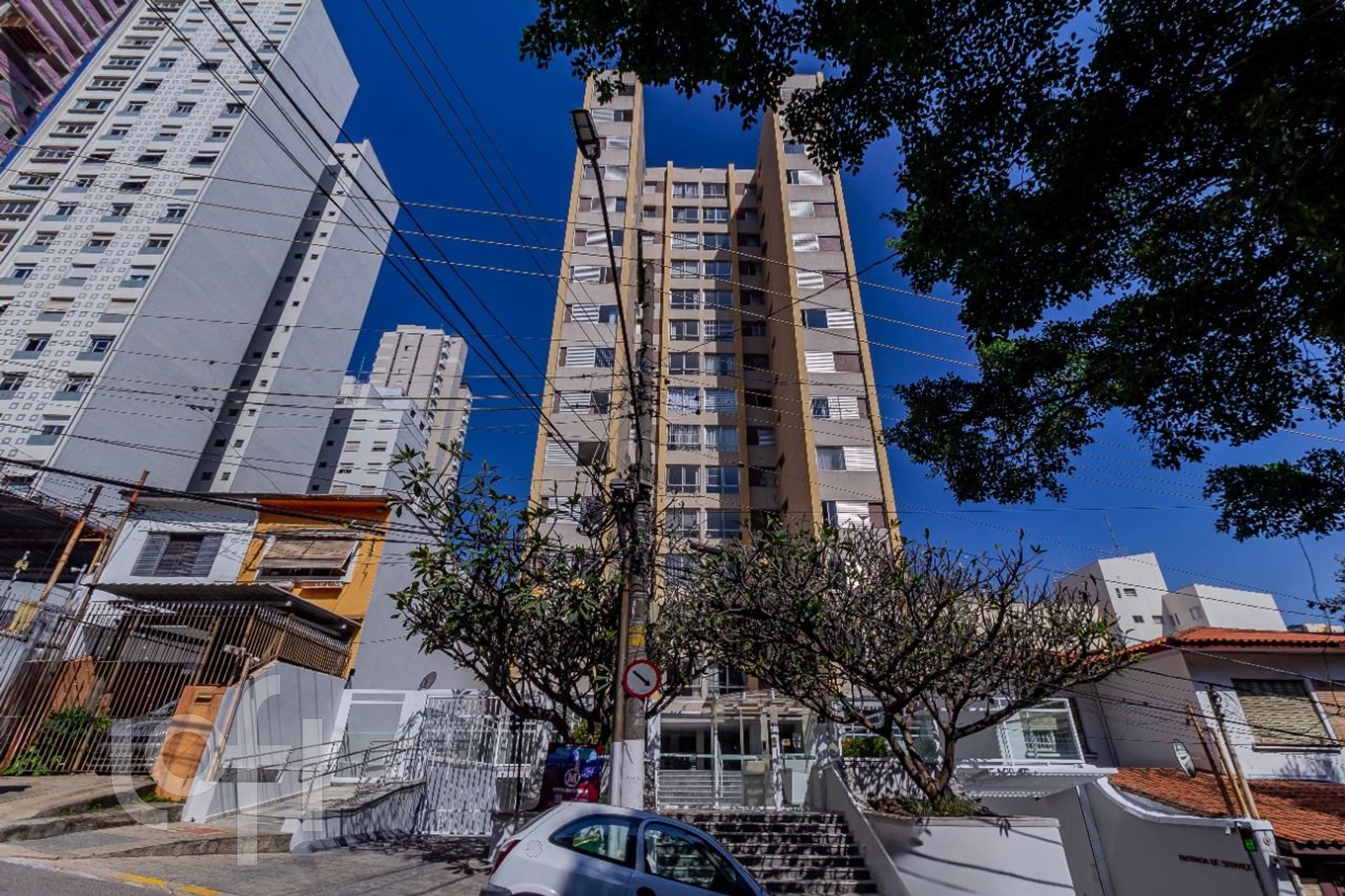 Imagem da propriedade PU1sjb0zx 42