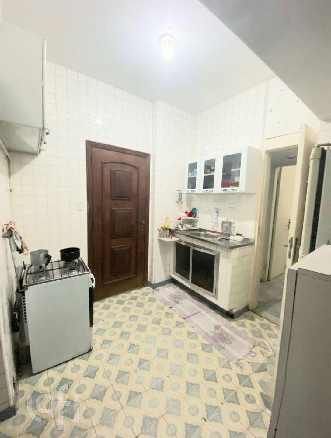 Apartamento à venda com 2 quartos, 100m² - Foto 9