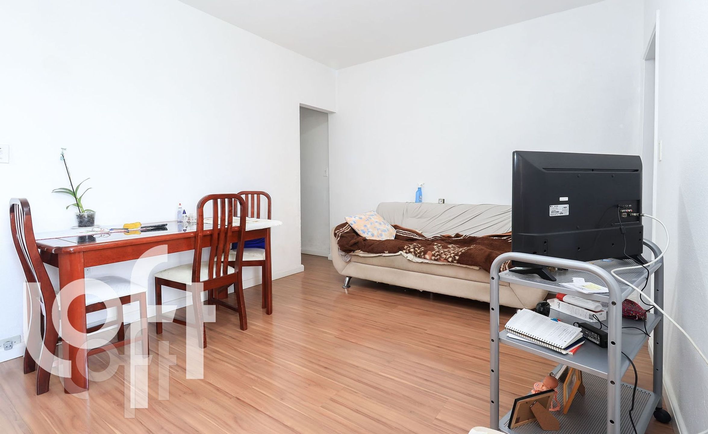 Apartamento à venda com 1 quarto, 57m² - Foto 8