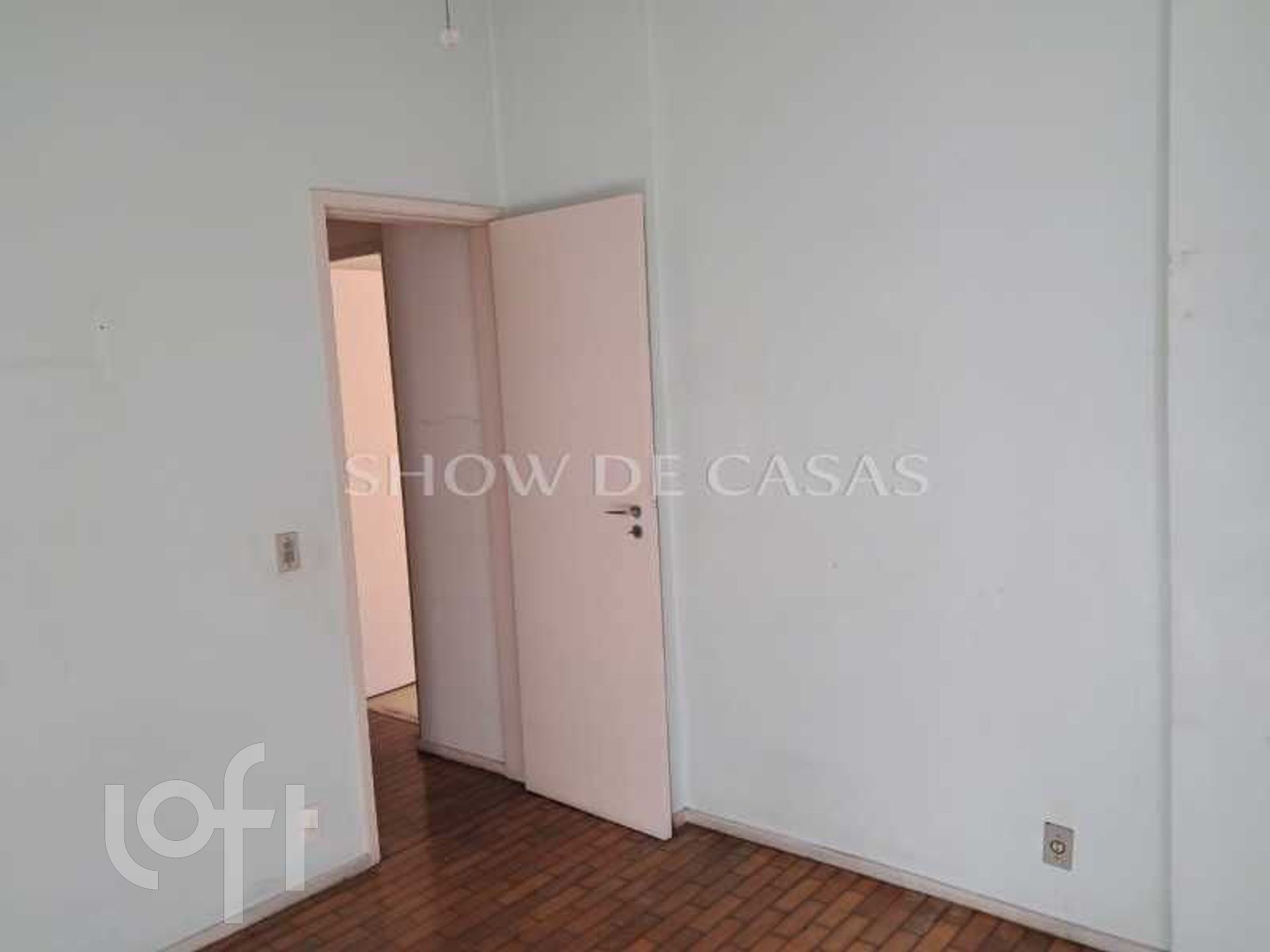 Apartamento à venda com 2 quartos, 130m² - Foto 10