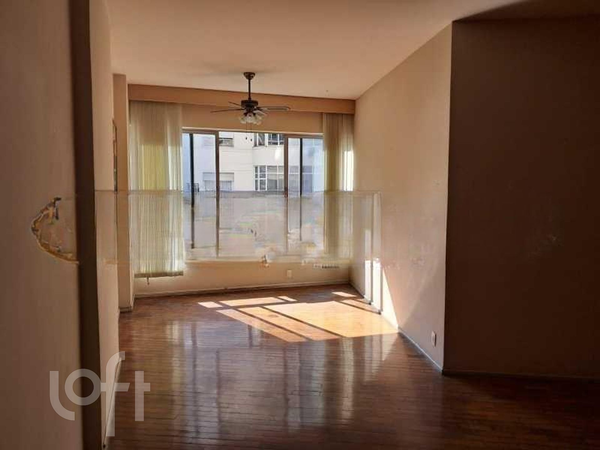 Apartamento à venda com 2 quartos, 130m² - Foto 1