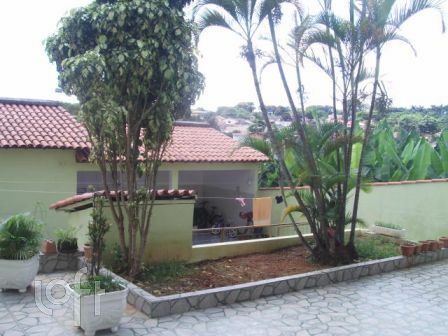 Casa à venda com 3 quartos, 328m² - Foto 12