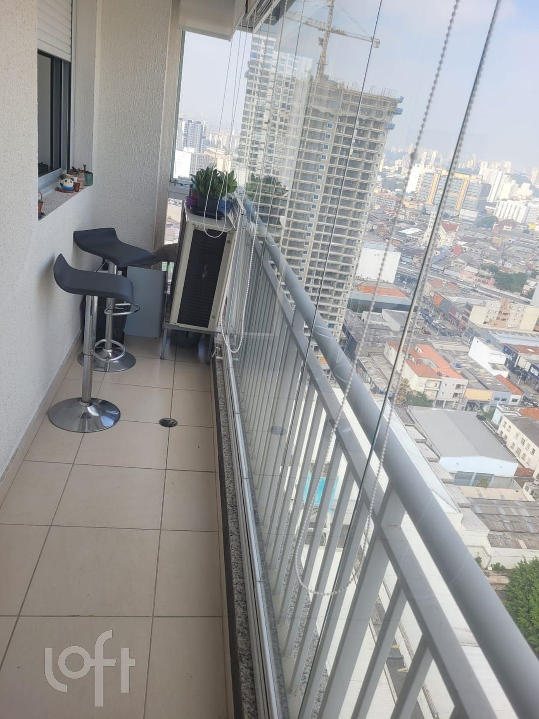 Apartamento à venda com 2 quartos, 73m² - Foto 2