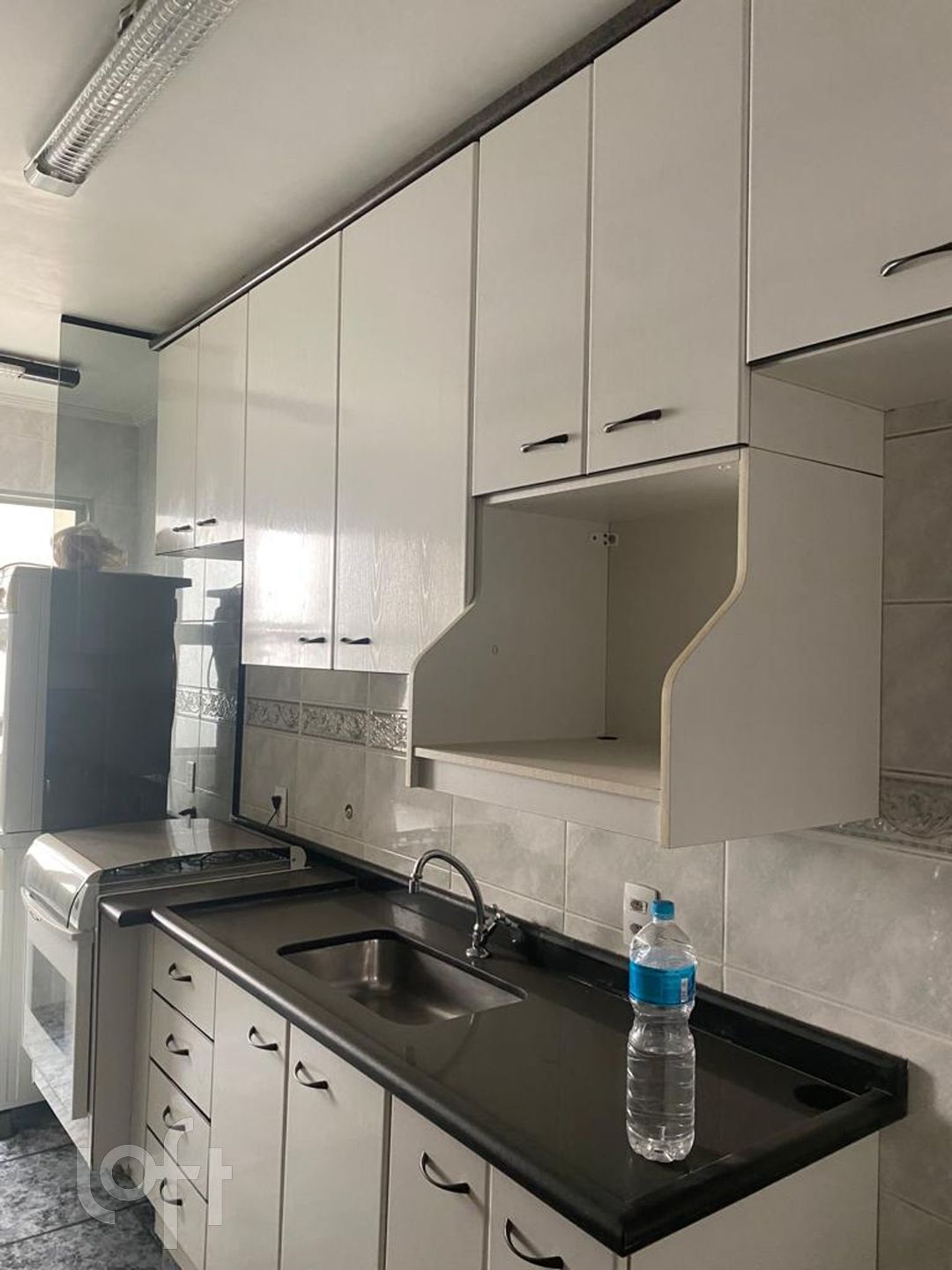 Apartamento à venda com 3 quartos, 64m² - Foto 12