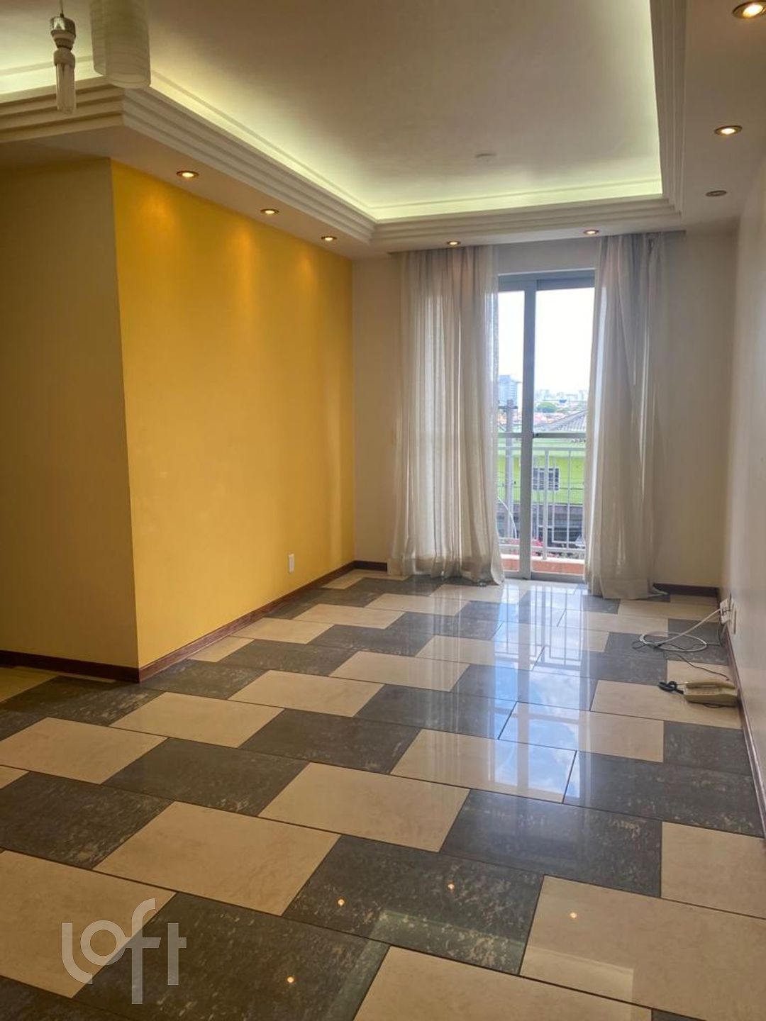 Apartamento à venda com 3 quartos, 64m² - Foto 1