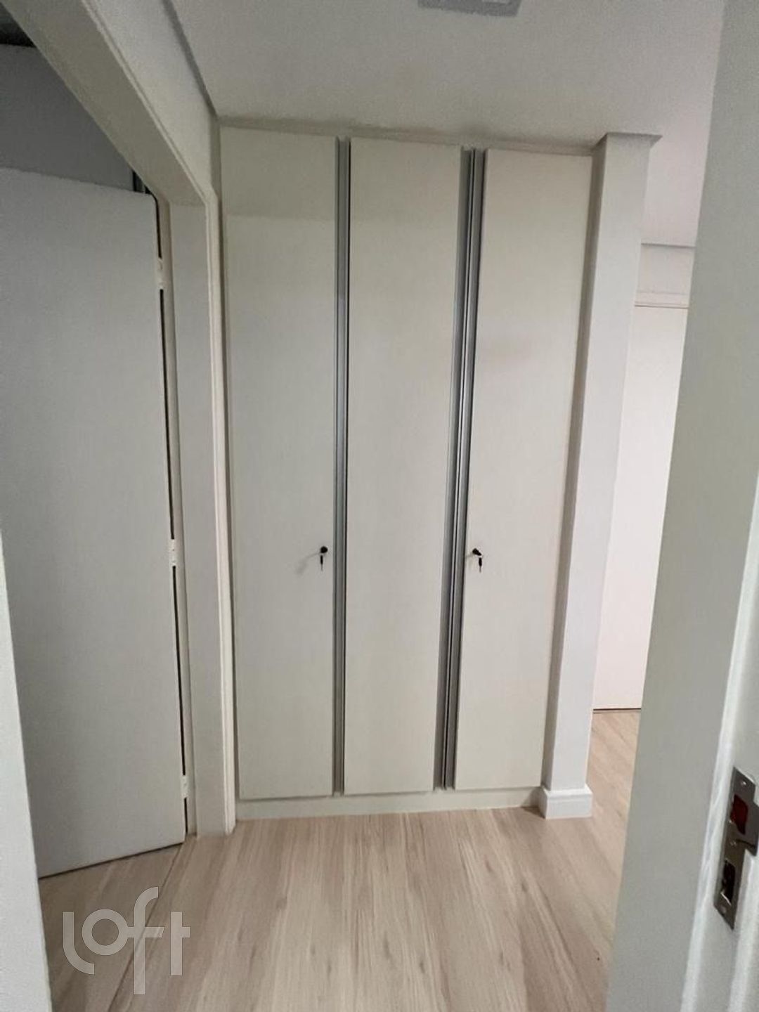 Apartamento à venda com 1 quarto, 50m² - Foto 9