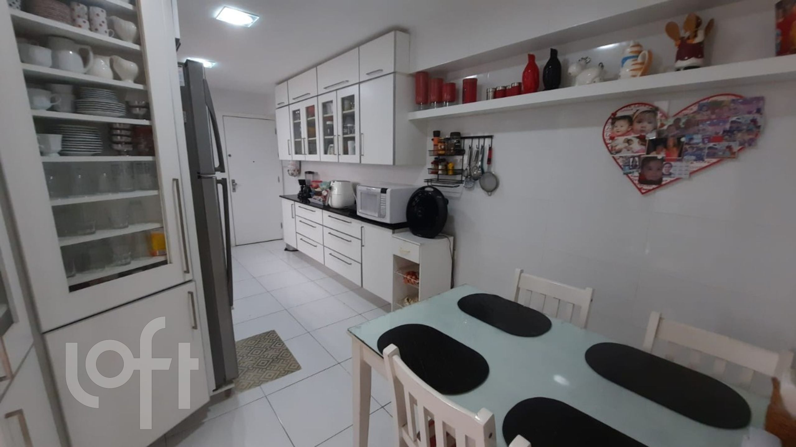 Apartamento à venda com 4 quartos, 265m² - Foto 16