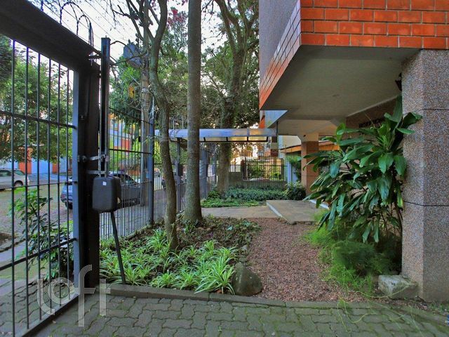 Apartamento com 114m², 2 dormitórios, 1 suíte, 1 vaga, Jardim Botânico em Porto Alegre