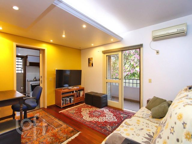 Apartamento com 114m², 2 dormitórios, 1 suíte, 1 vaga, Jardim Botânico em Porto Alegre