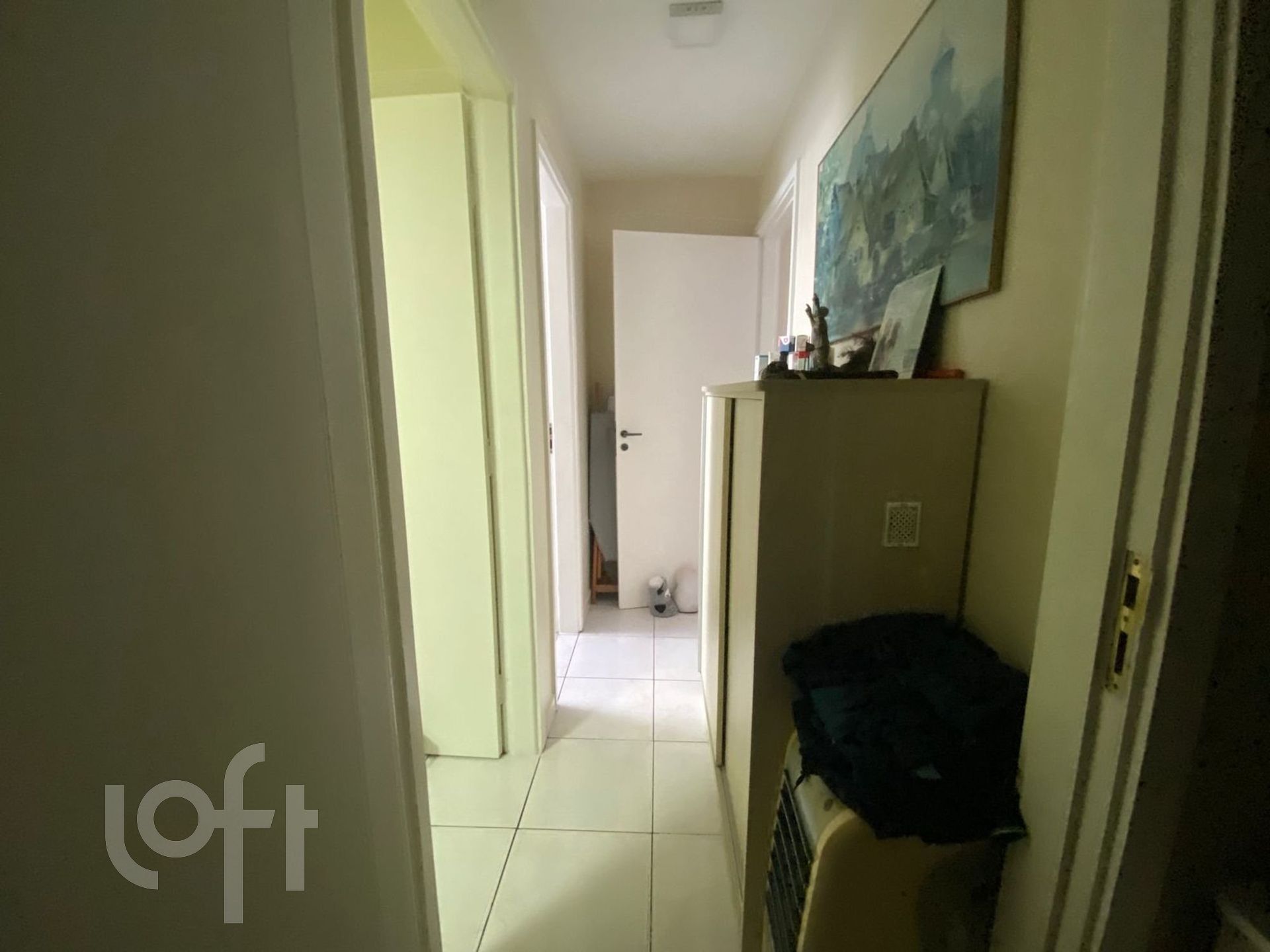 Apartamento à venda com 2 quartos, 72m² - Foto 2