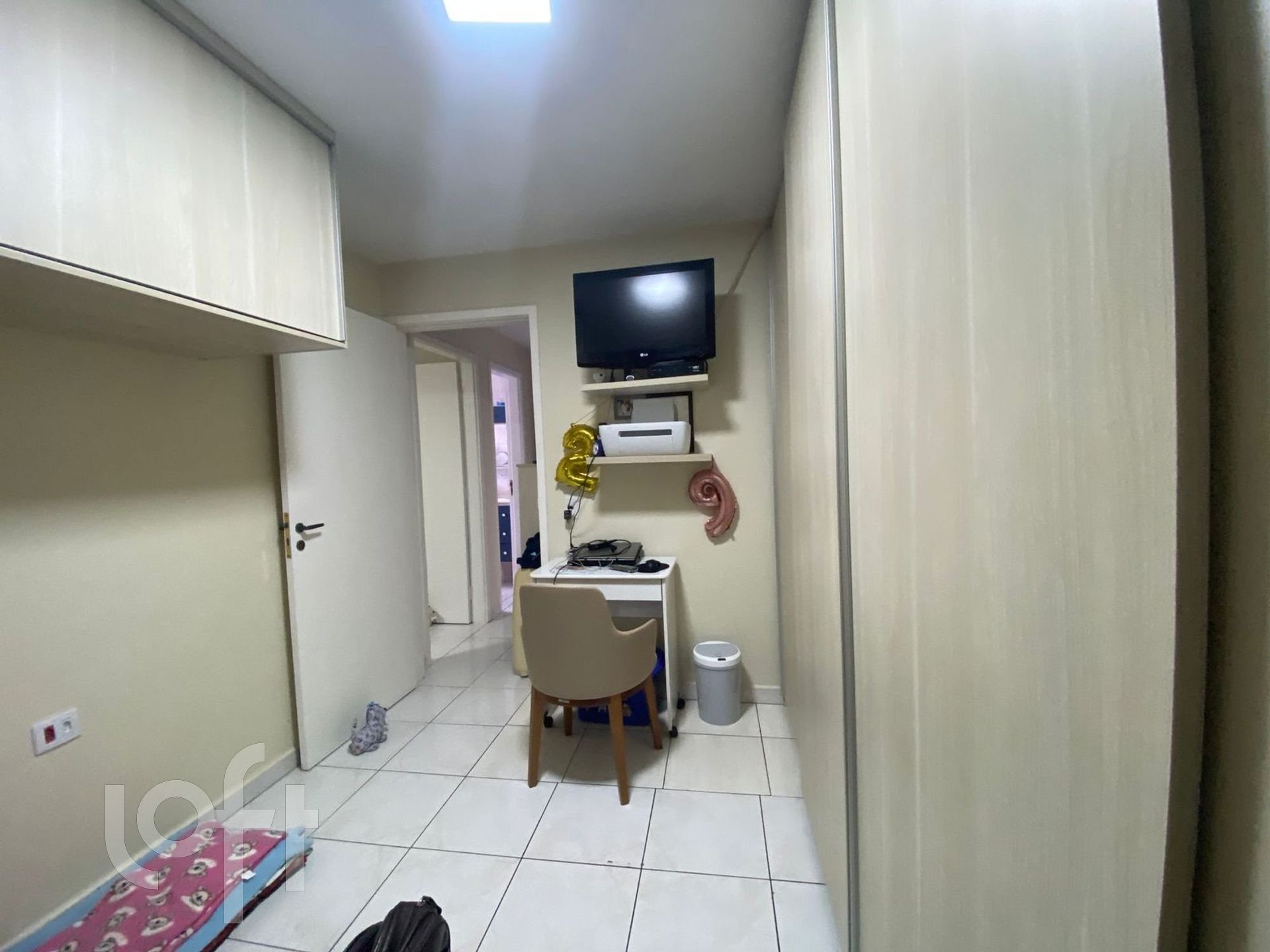 Apartamento à venda com 2 quartos, 72m² - Foto 3