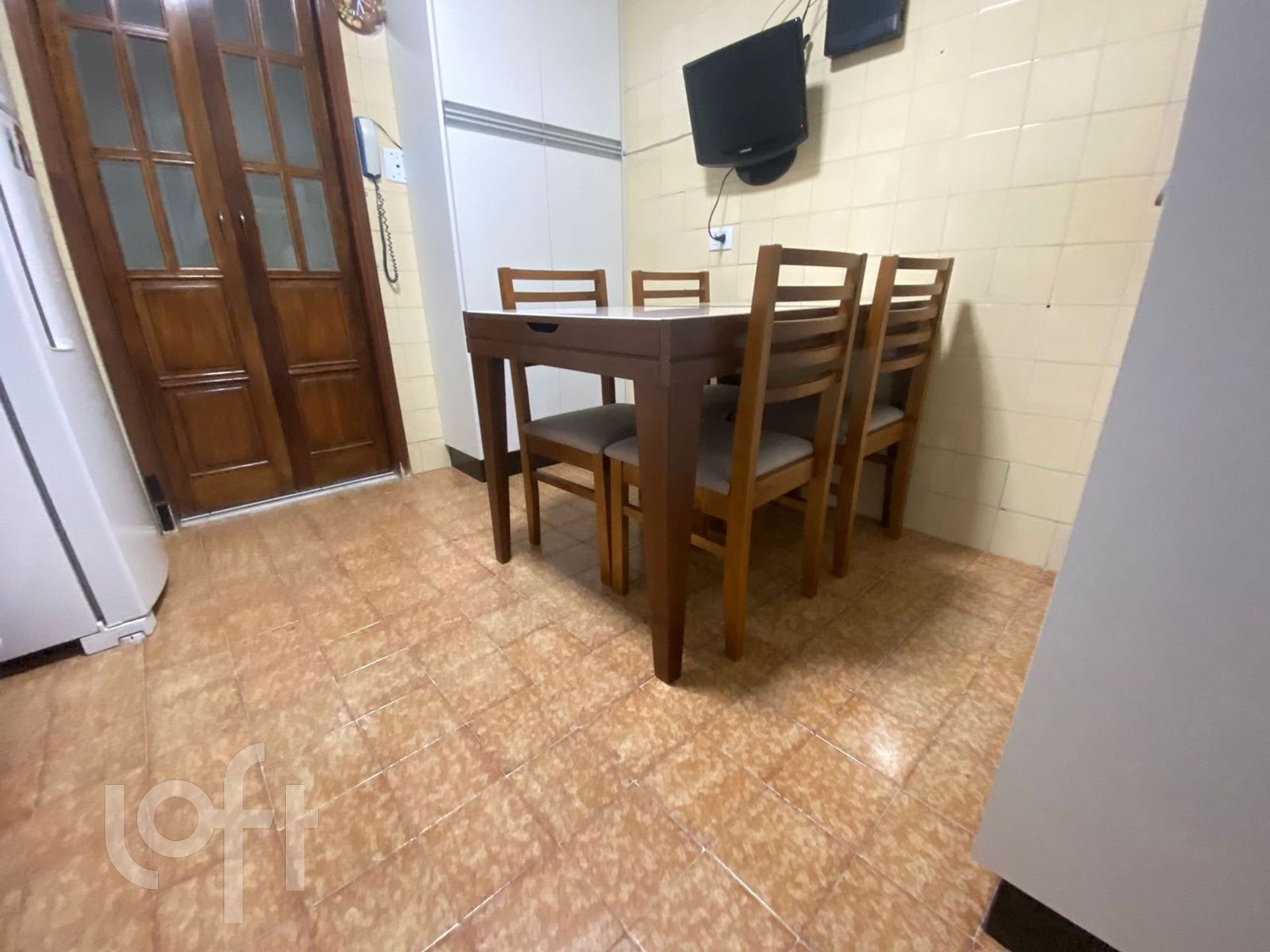 Apartamento à venda com 2 quartos, 72m² - Foto 18