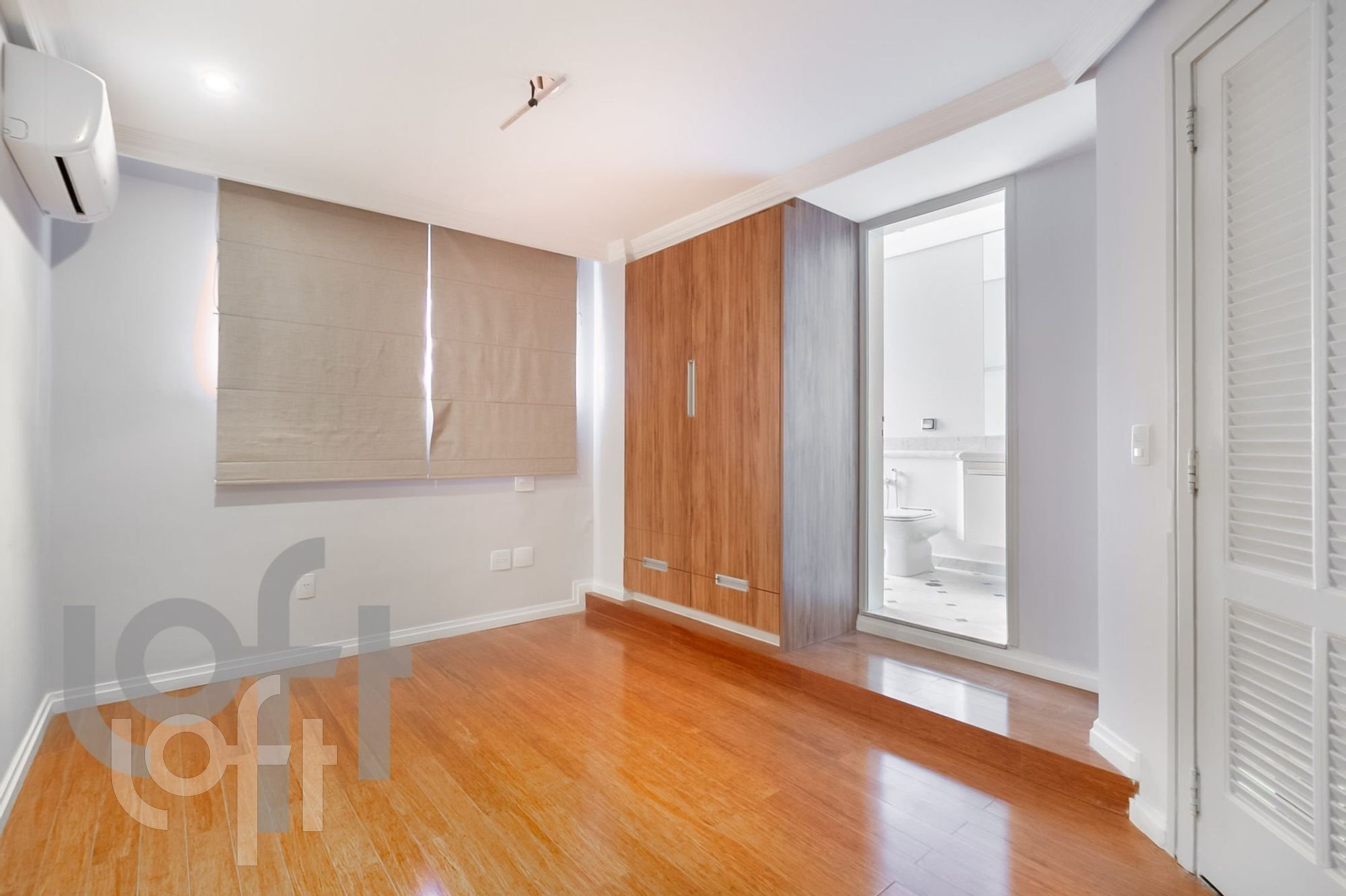 Apartamento à venda com 2 quartos, 160m² - Foto 4