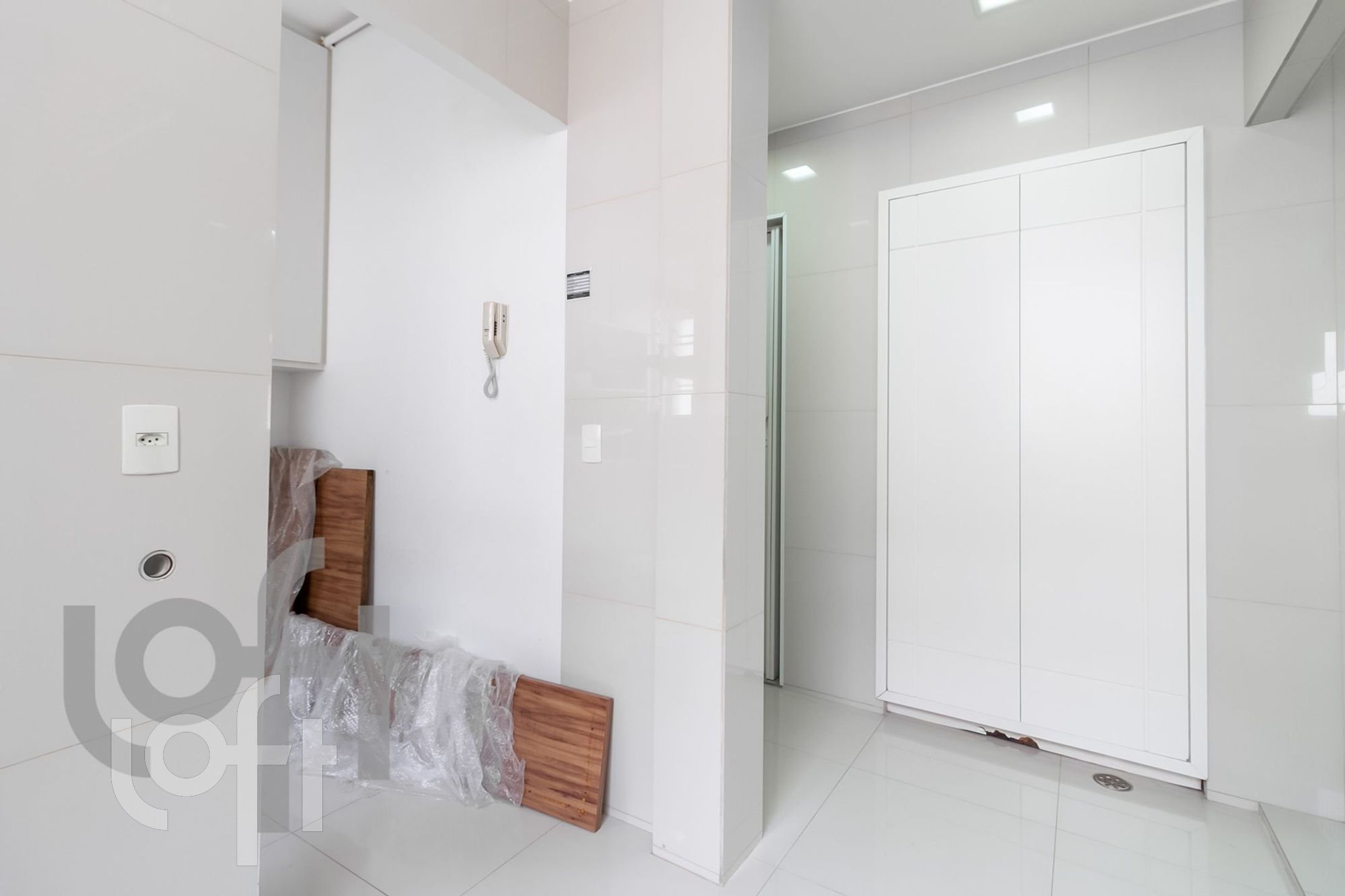 Apartamento à venda com 2 quartos, 160m² - Foto 18