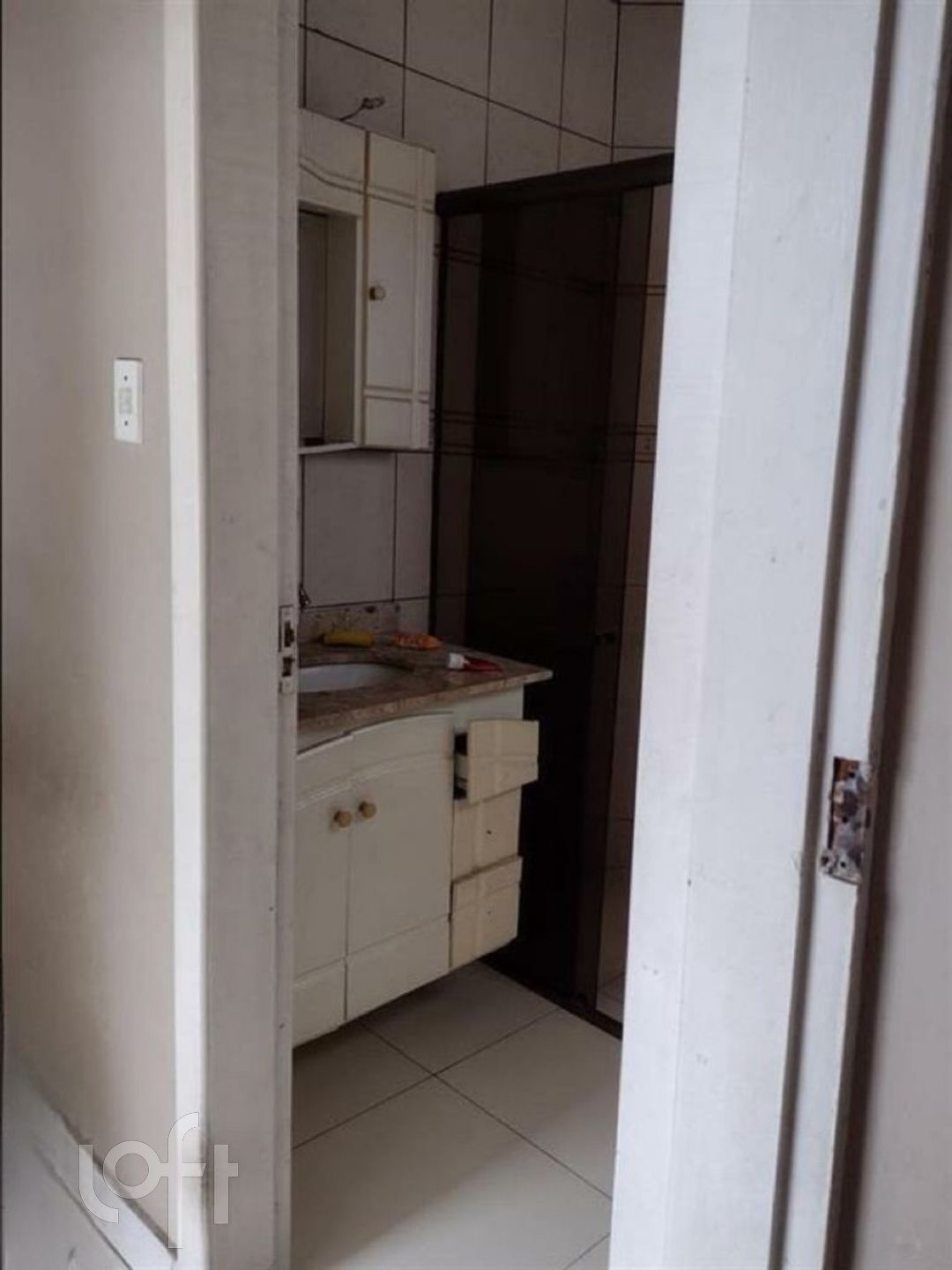 Apartamento à venda com 2 quartos, 63m² - Foto 3