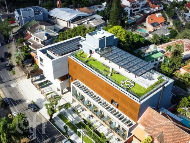 Apartamento com 22m², 1 dormitório, Três Figueiras em Porto Alegre