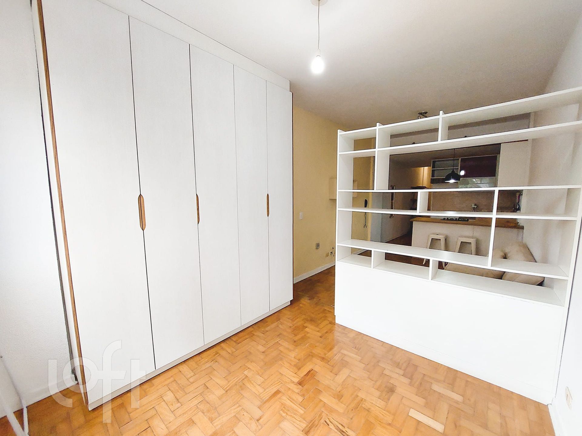 Apartamento à venda com 1 quarto, 40m² - Foto 6