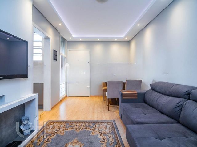 Apartamento com 57m², 2 dormitórios, 1 vaga, Auxiliadora em Porto Alegre
