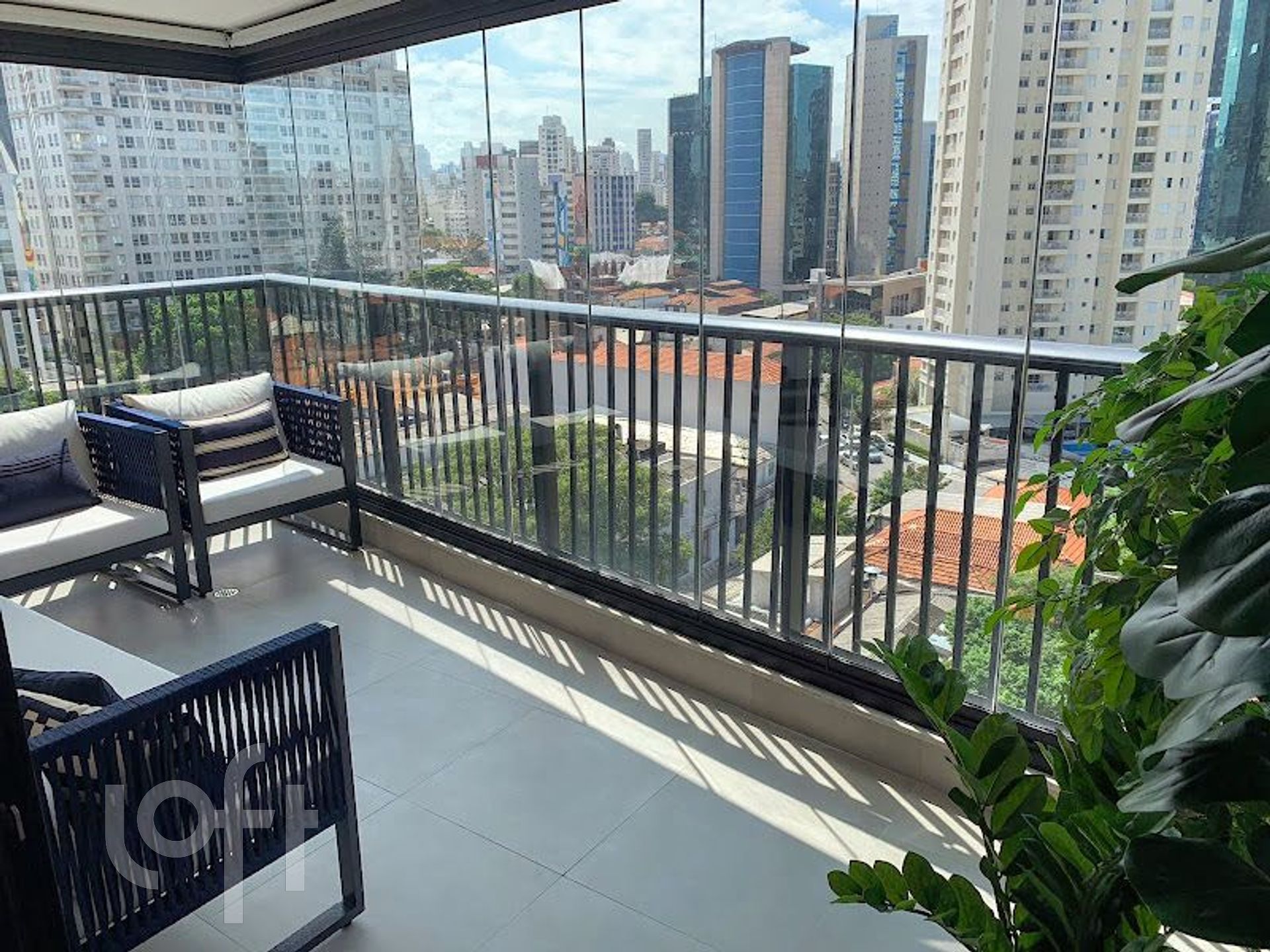 Apartamento à venda com 2 quartos, 73m² - Foto 5