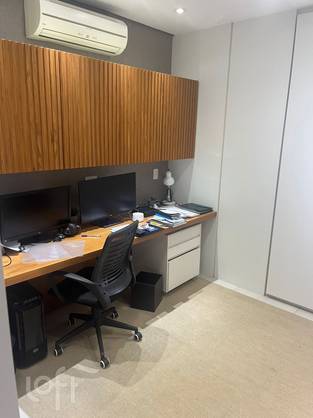 Apartamento à venda com 3 quartos, 240m² - Foto 12