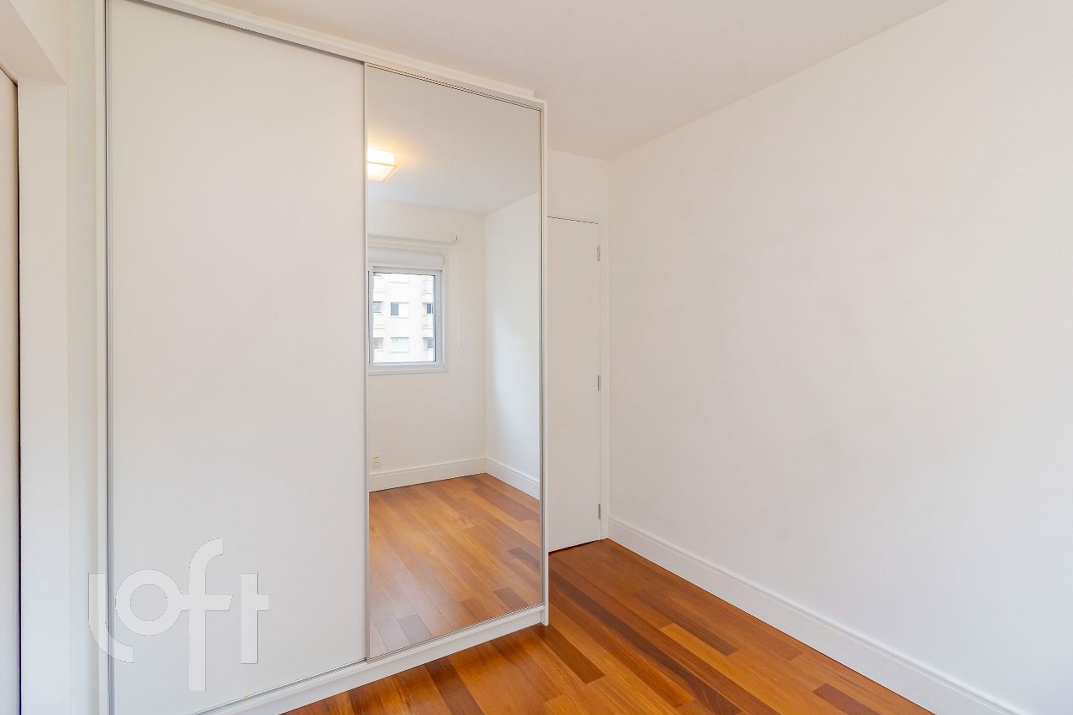 Apartamento à venda com 2 quartos, 65m² - Foto 14