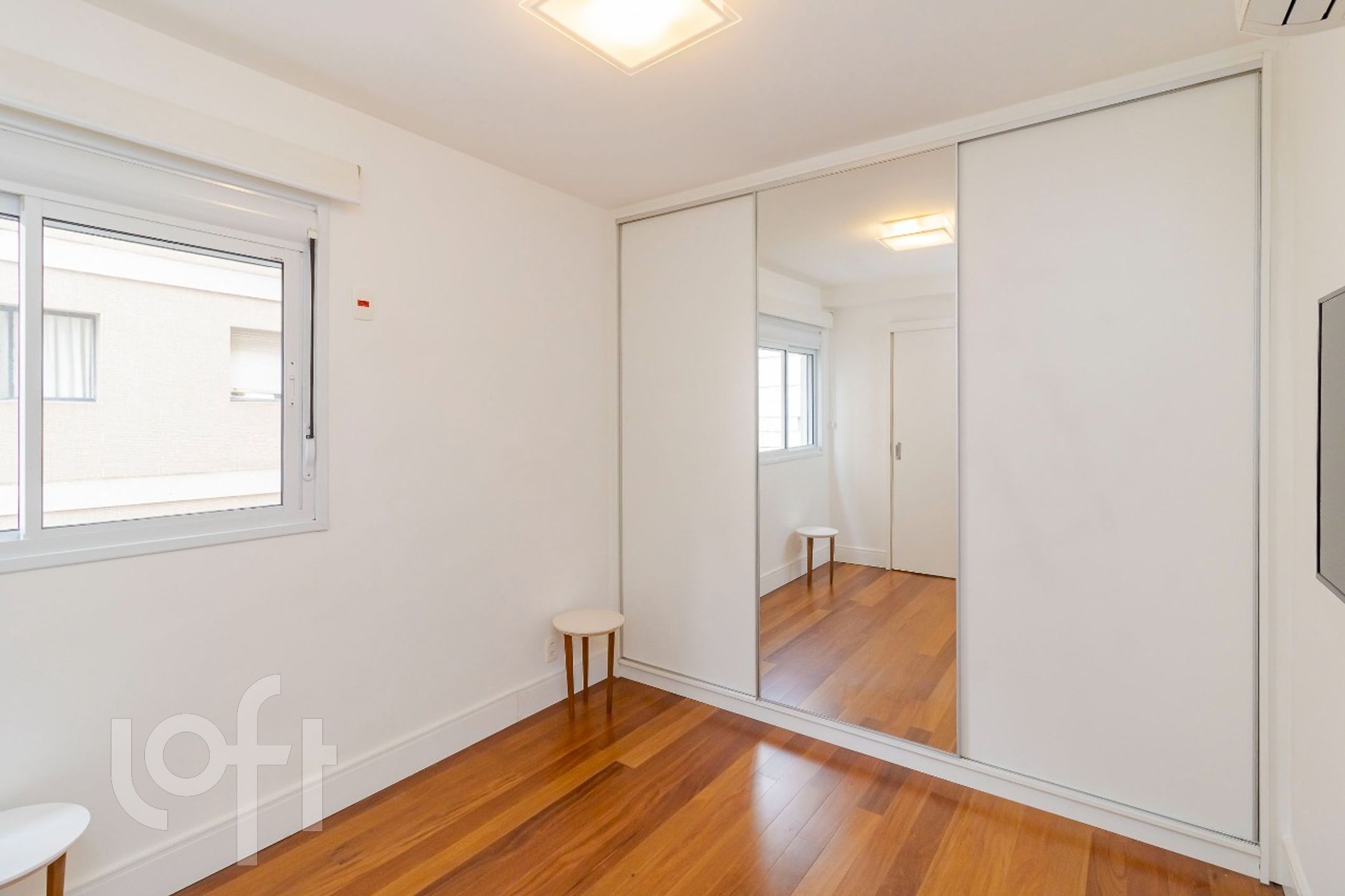 Apartamento à venda com 2 quartos, 65m² - Foto 19