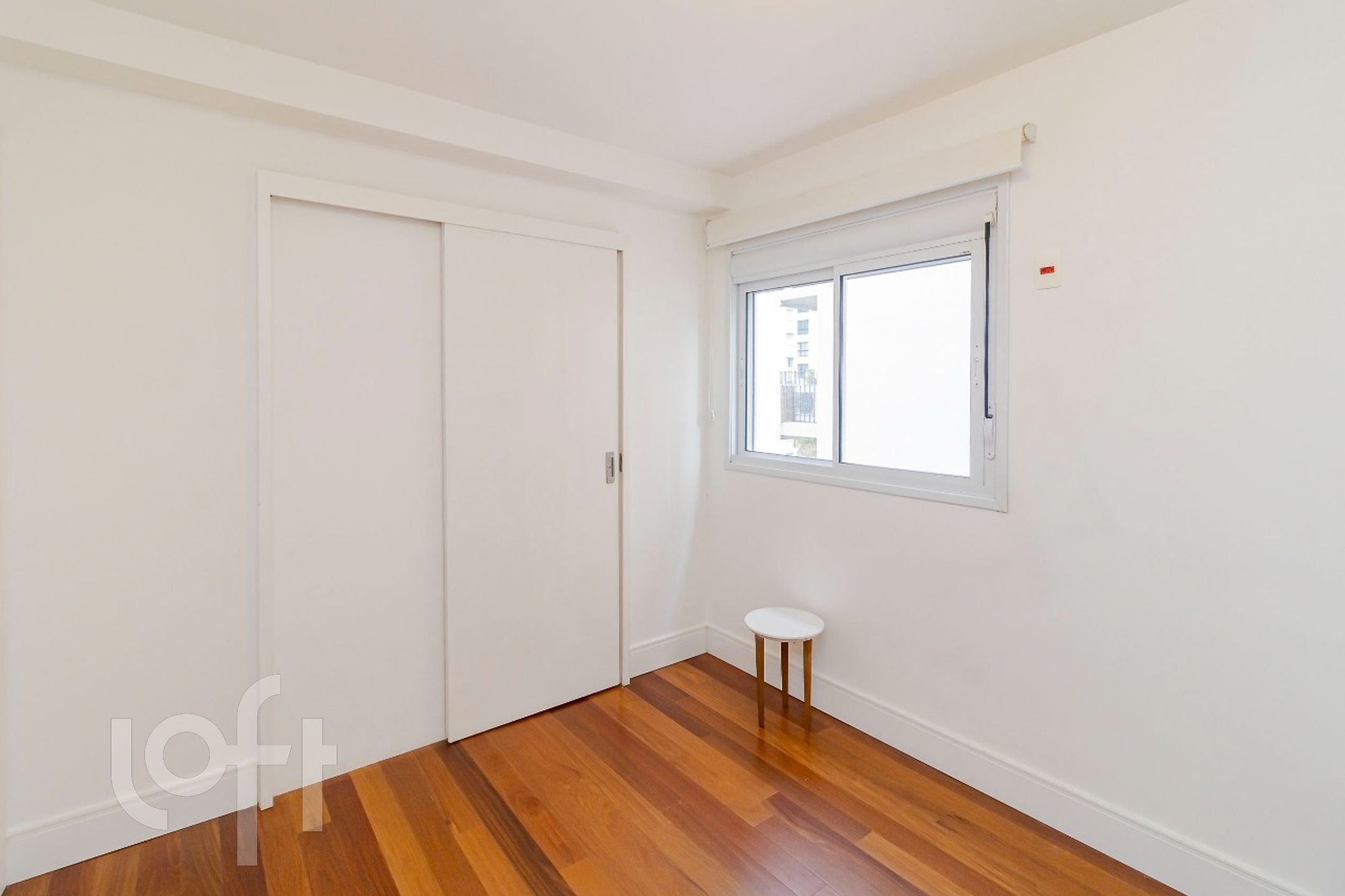 Apartamento à venda com 2 quartos, 65m² - Foto 20