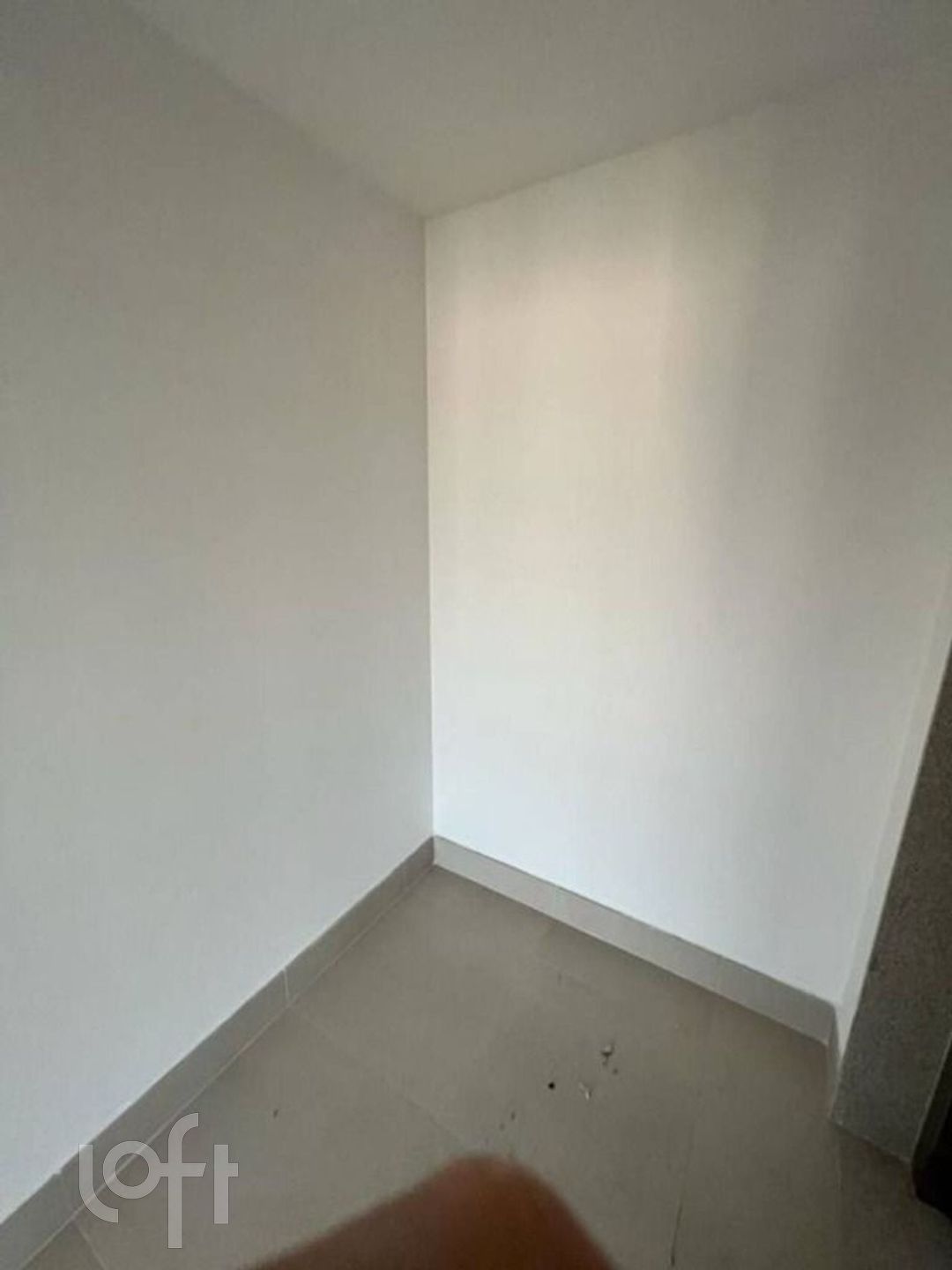 Apartamento à venda com 3 quartos, 143m² - Foto 8