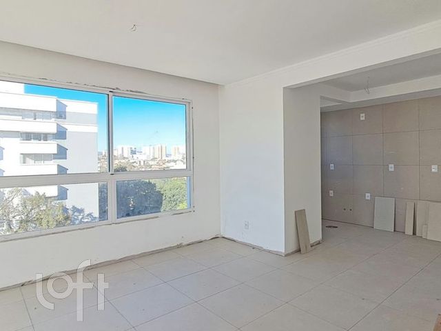 Apartamento com 86m², 3 dormitórios, 1 suíte, 2 vagas, Cristo Redentor em Porto Alegre