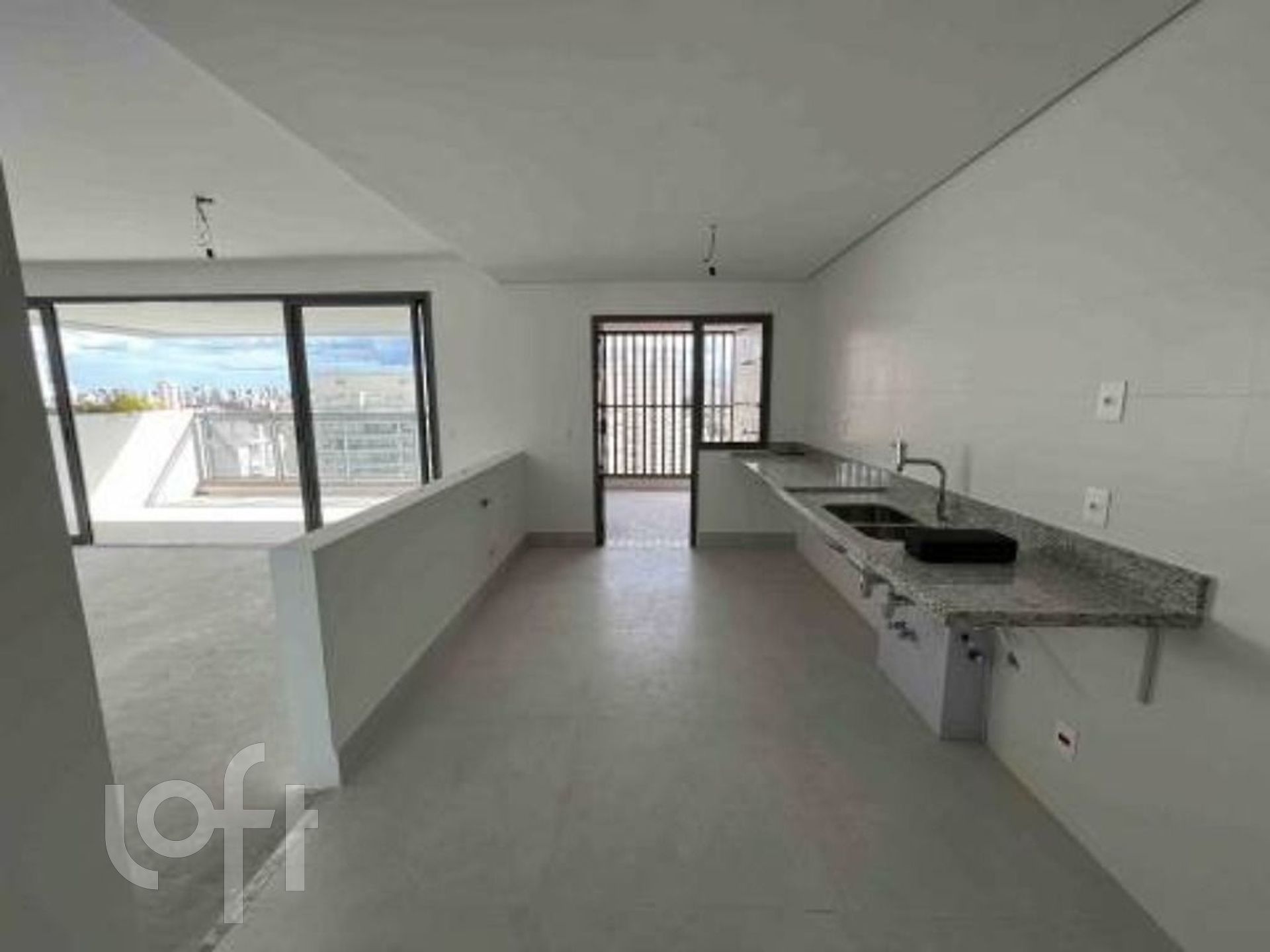 Apartamento à venda com 4 quartos, 165m² - Foto 6