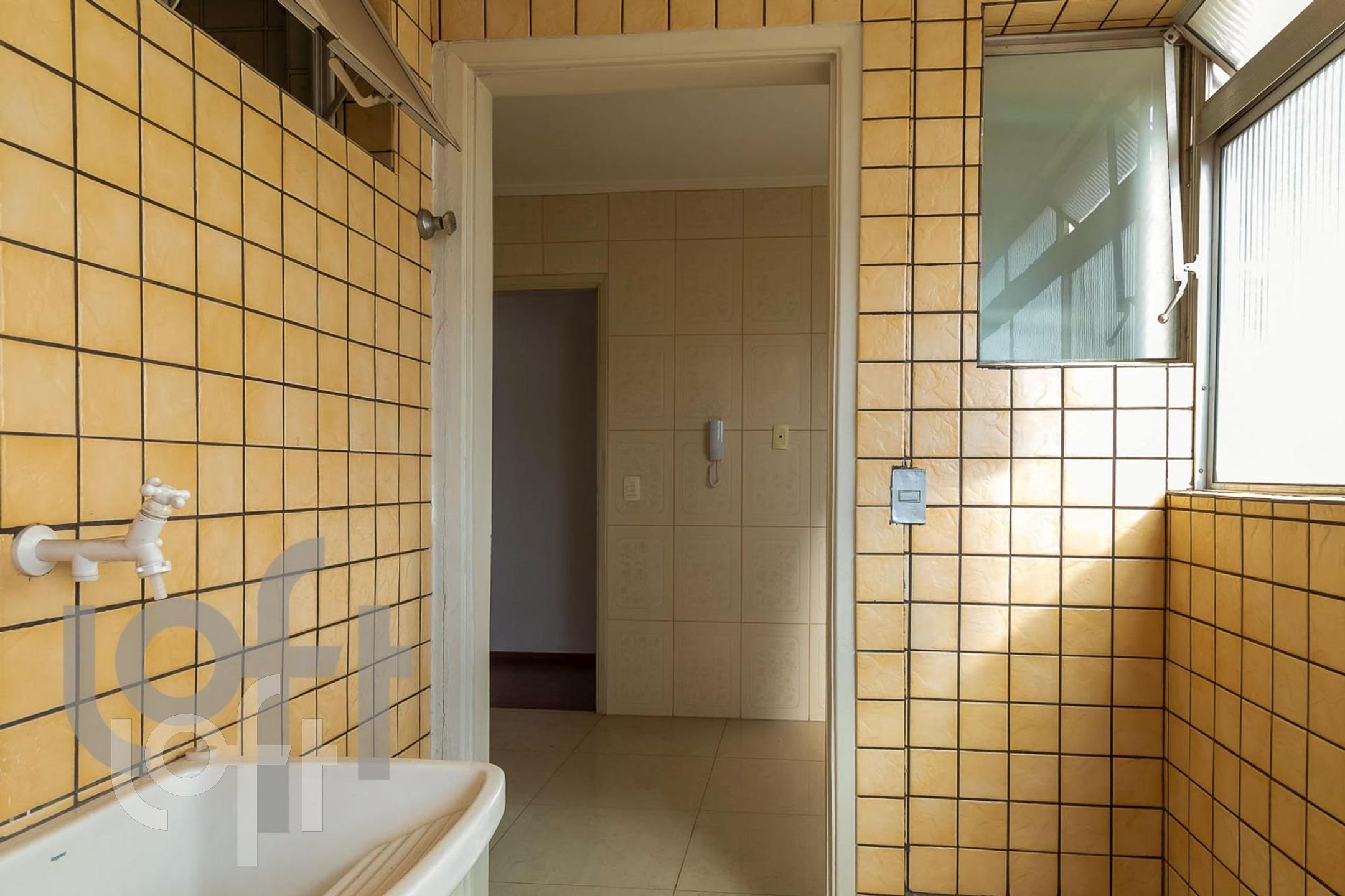 Apartamento à venda com 2 quartos, 67m² - Foto 19