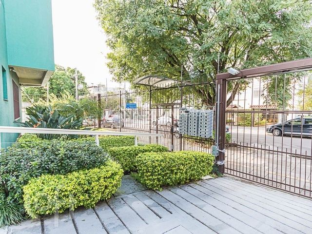 Apartamento com 119m², 3 dormitórios, 1 suíte, 1 vaga, Santana em Porto Alegre