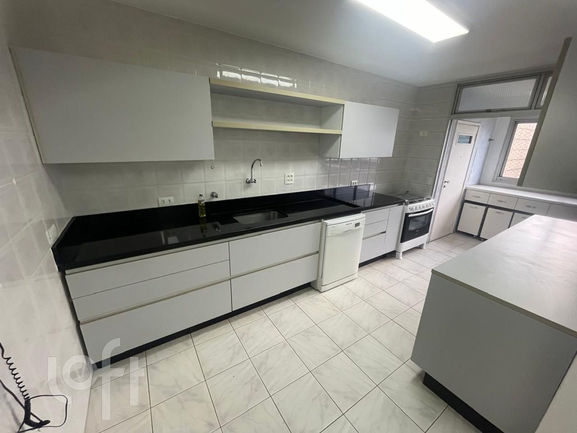 Apartamento à venda com 4 quartos, 330m² - Foto 5