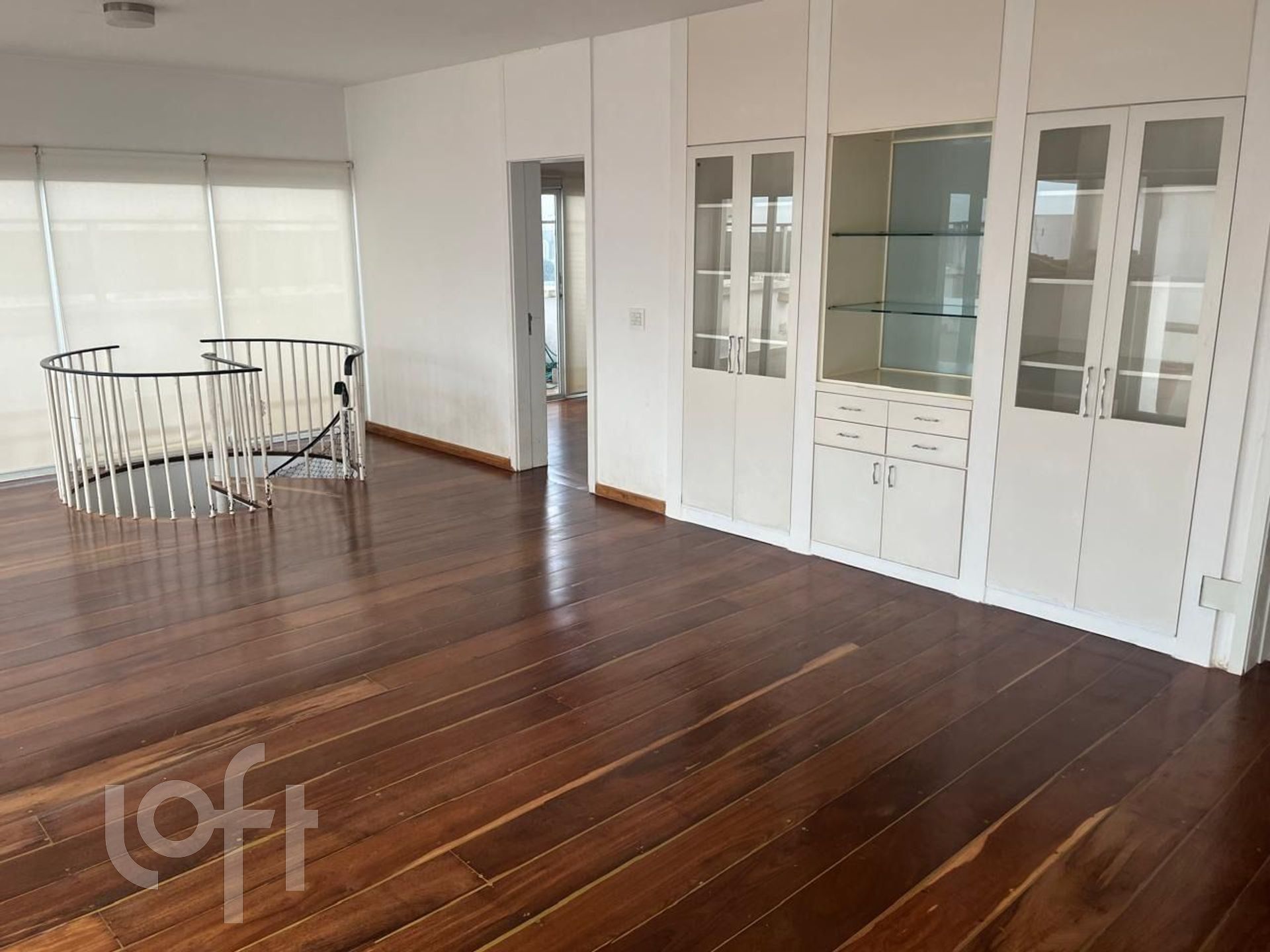 Apartamento à venda com 4 quartos, 330m² - Foto 10