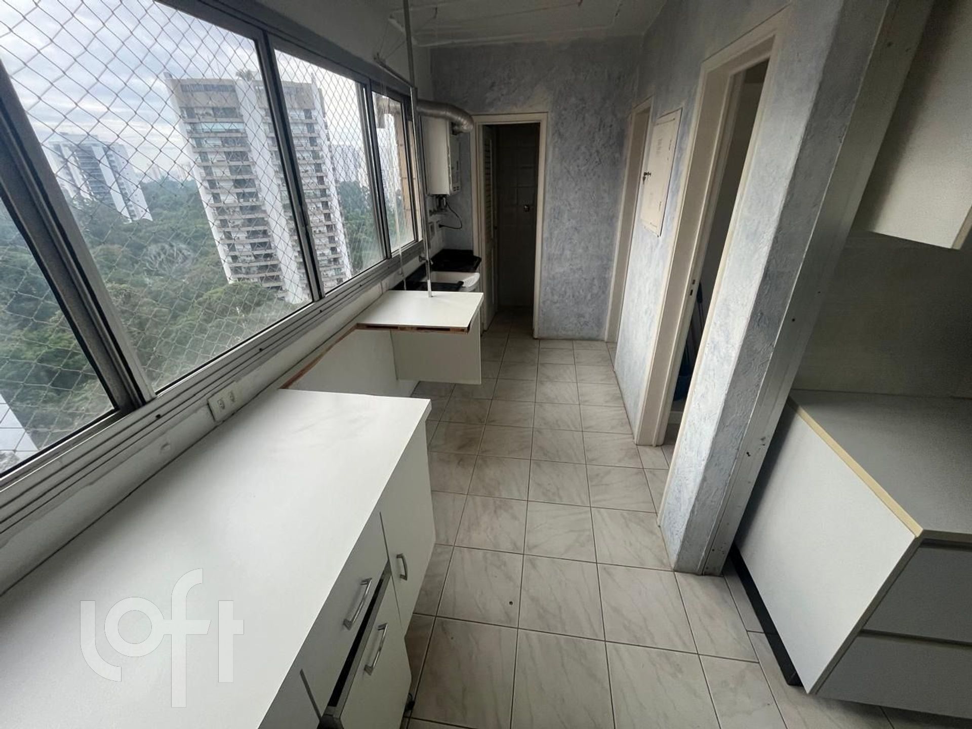 Apartamento à venda com 4 quartos, 330m² - Foto 8