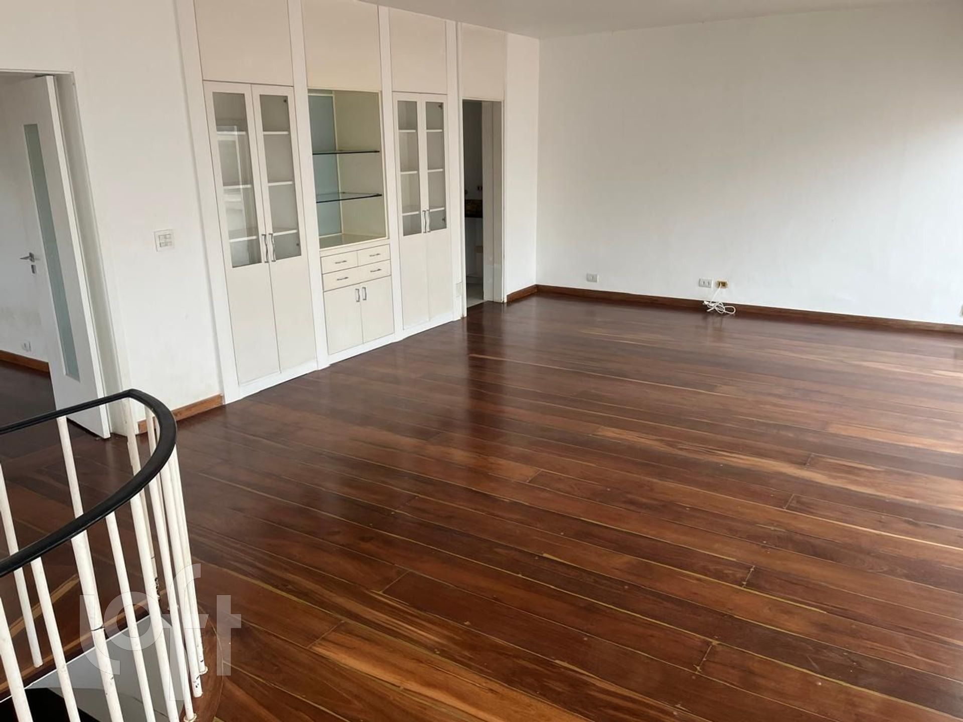 Apartamento à venda com 4 quartos, 330m² - Foto 12