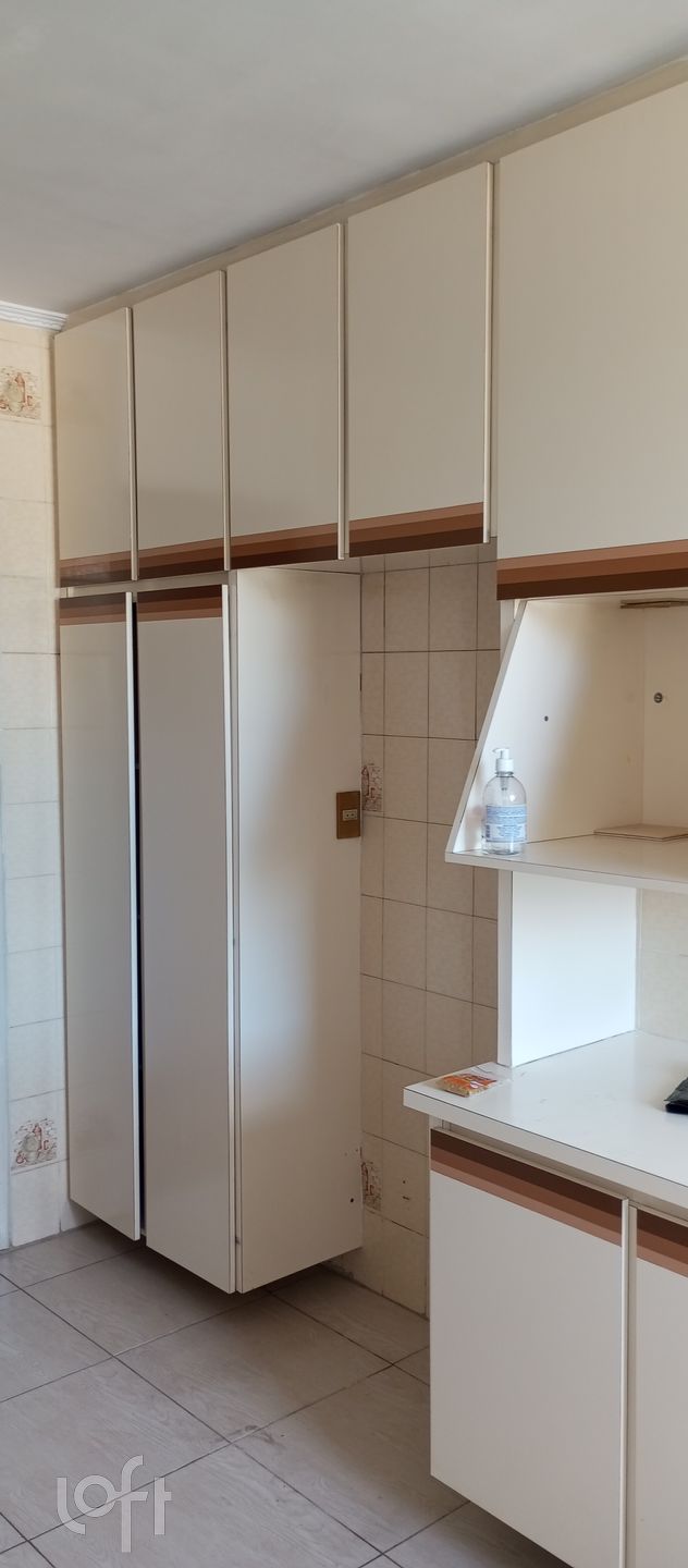 Apartamento à venda com 2 quartos, 62m² - Foto 9