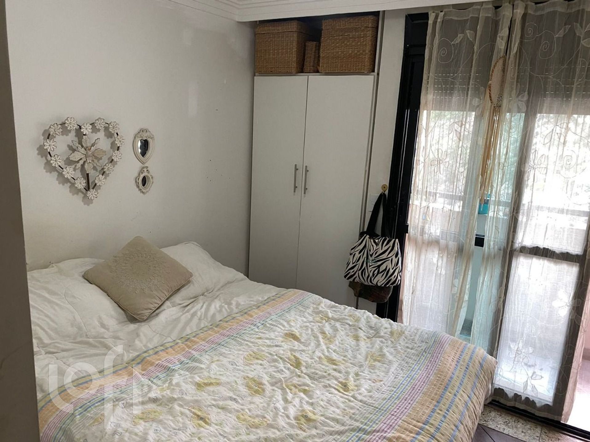 Apartamento à venda com 4 quartos, 150m² - Foto 9