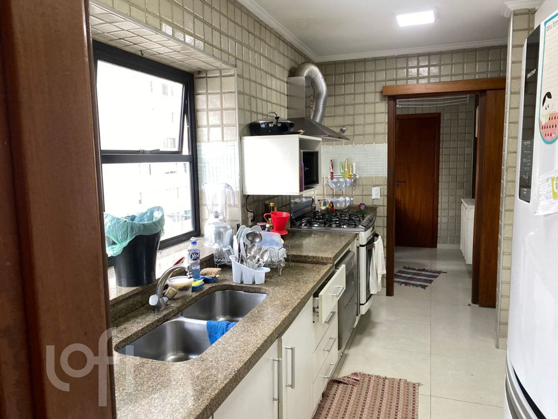 Apartamento à venda com 4 quartos, 150m² - Foto 8