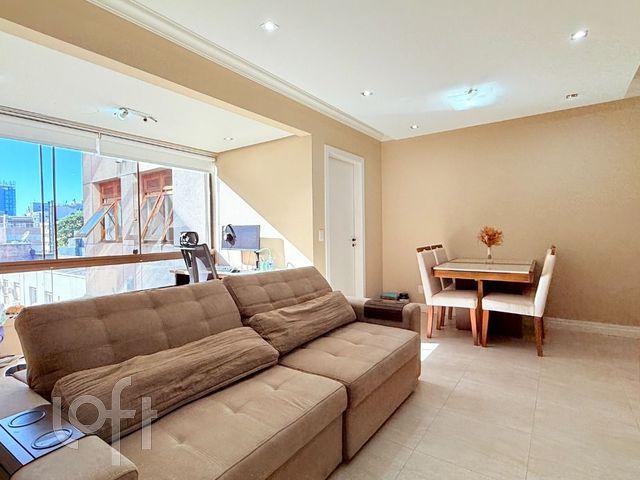 Apartamento com 65m², 2 dormitórios, 1 vaga, Bela Vista em Porto Alegre