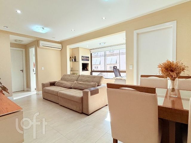 Apartamento com 65m², 2 dormitórios, 1 vaga, Bela Vista em Porto Alegre