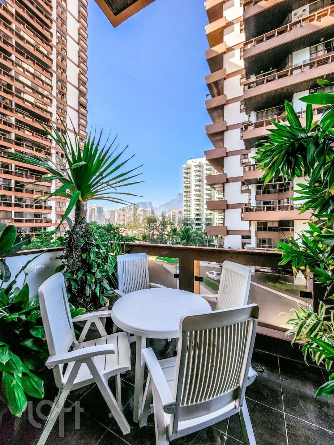 Apartamento à venda com 4 quartos, 304m² - Foto 3