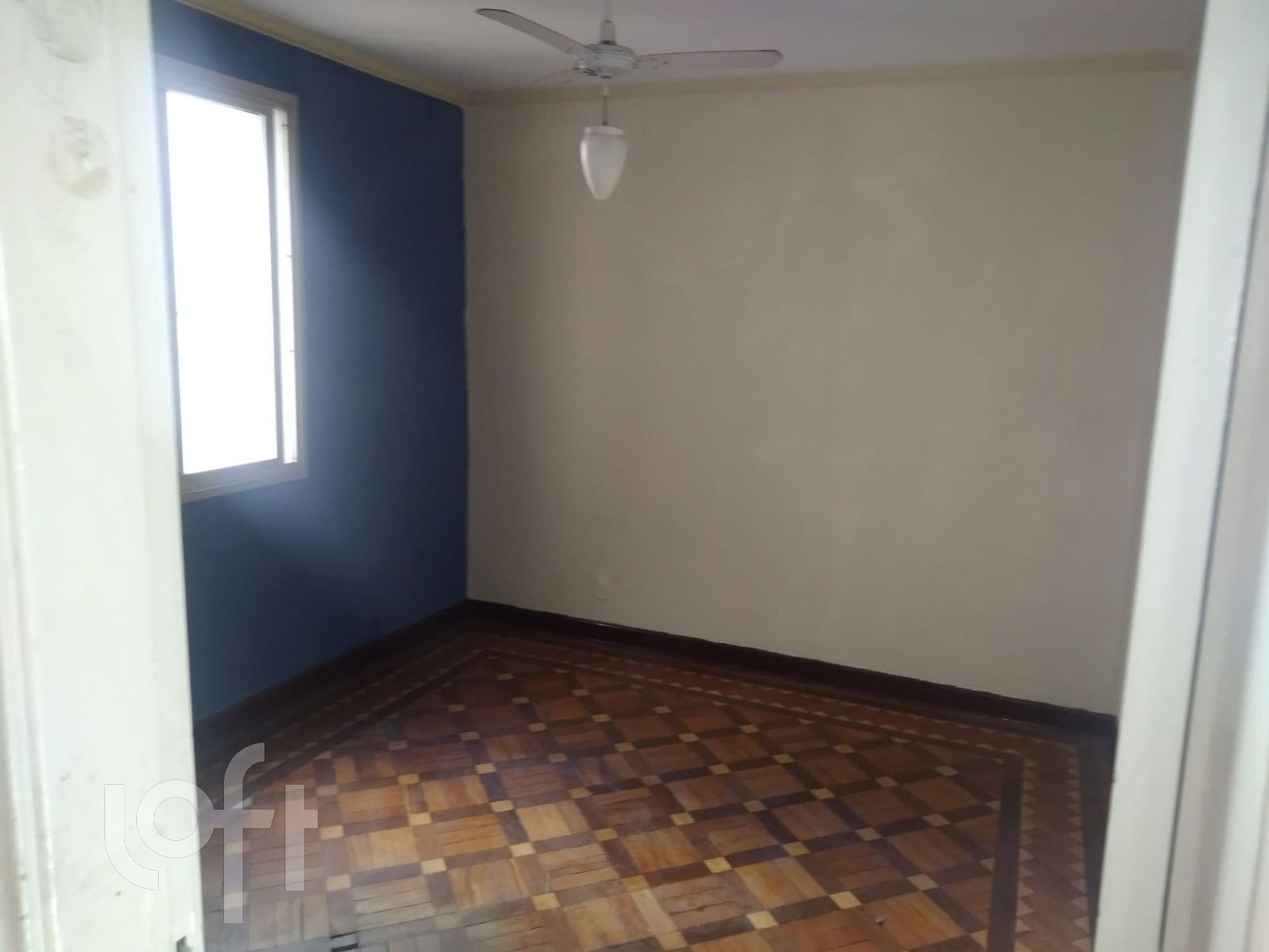 Apartamento à venda com 3 quartos, 85m² - Foto 2