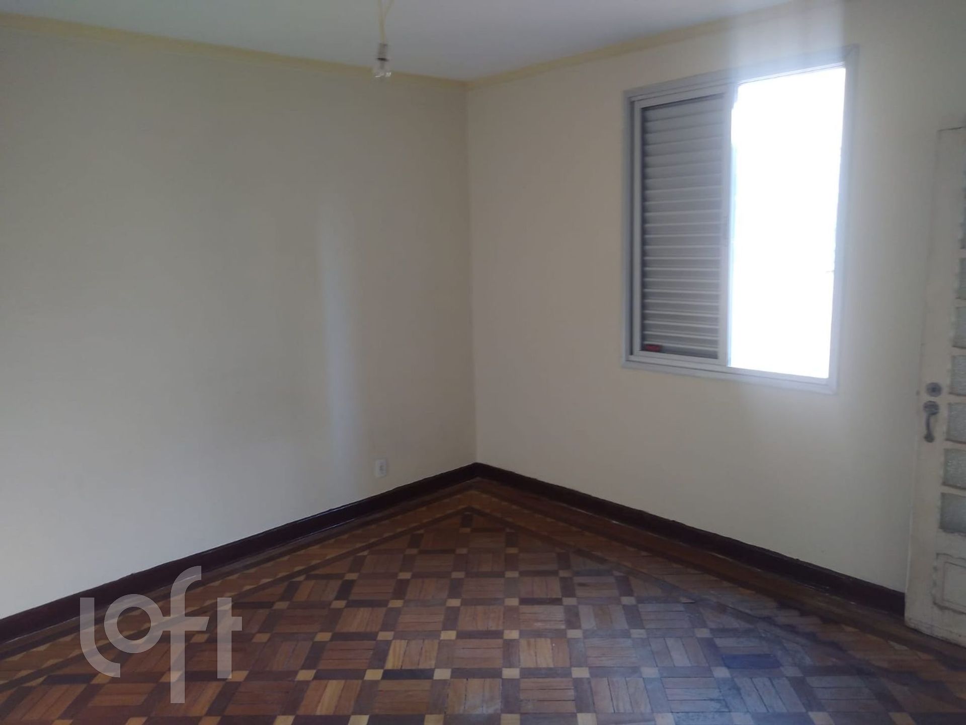 Apartamento à venda com 3 quartos, 85m² - Foto 3