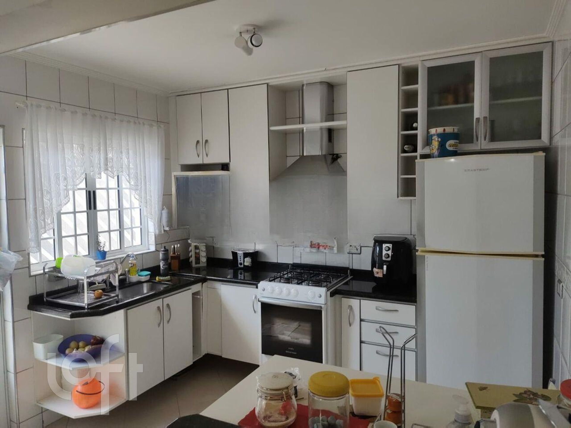 Casa à venda com 3 quartos, 180m² - Foto 6