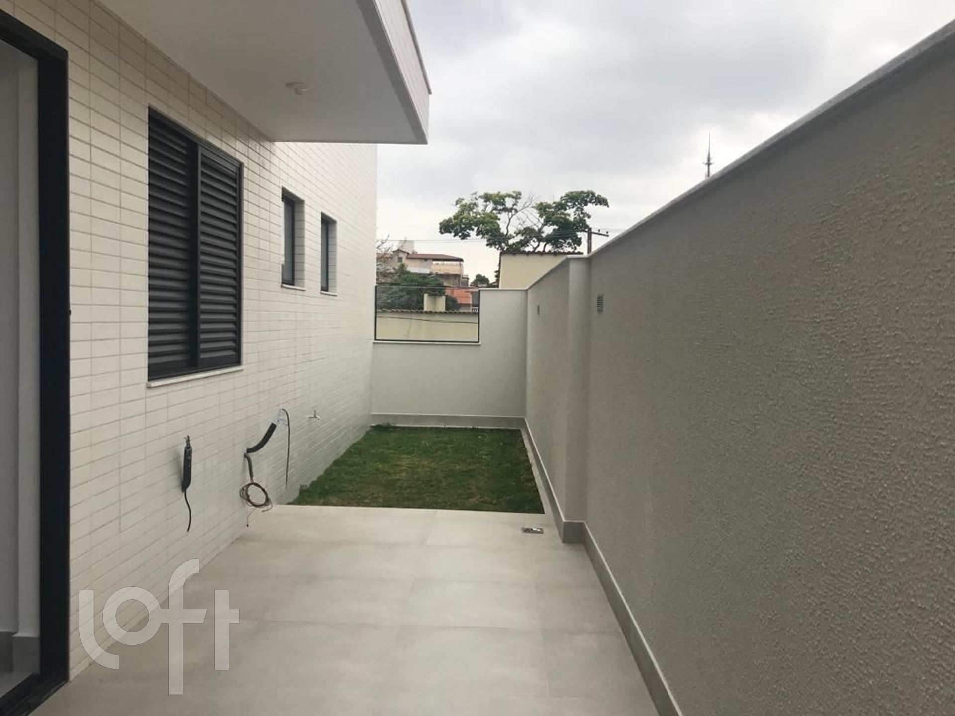 Apartamento à venda com 3 quartos, 87m² - Foto 9