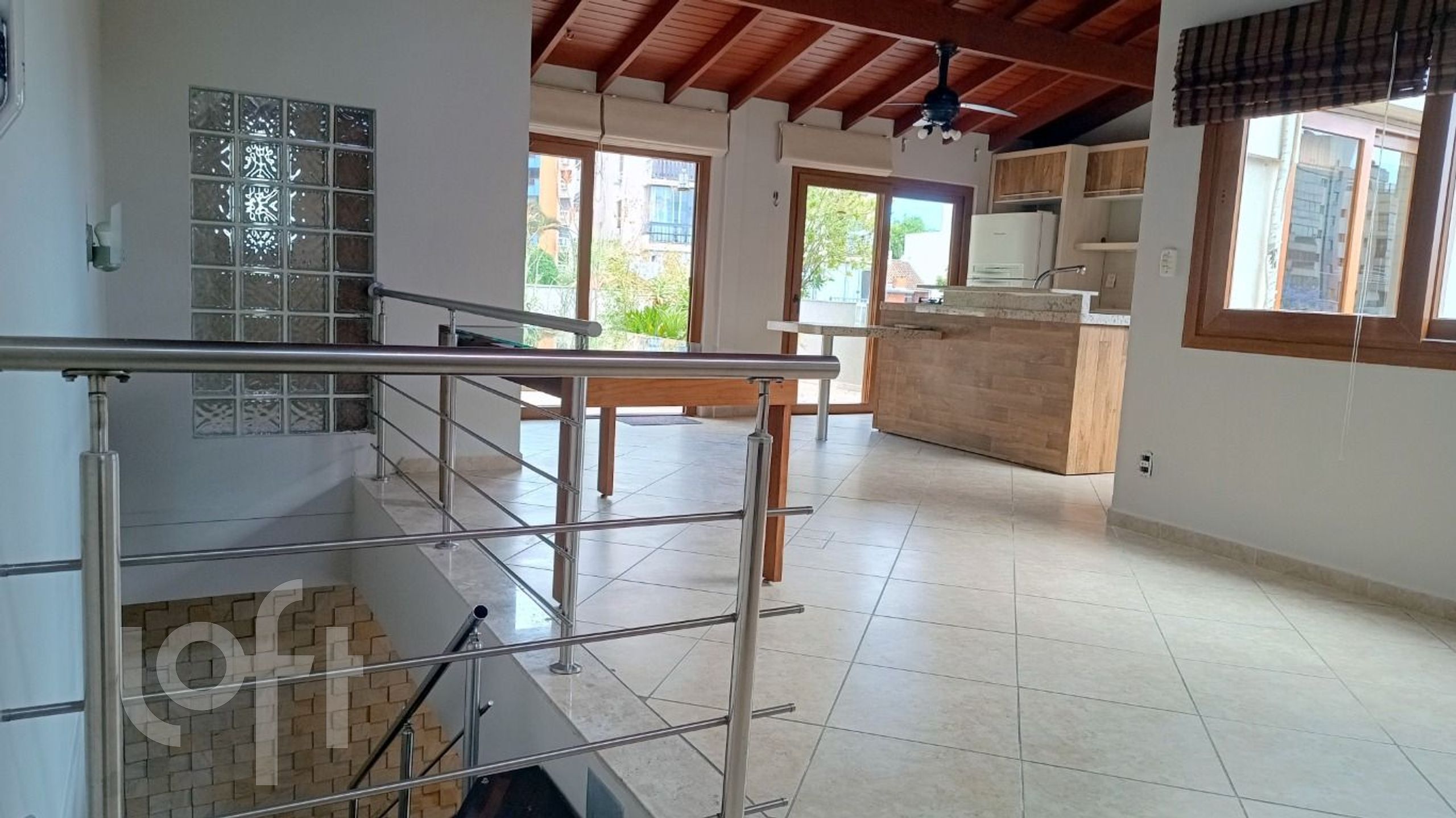 Apartamento com 187m², 3 dormitórios, 1 suíte, 1 vaga, Higienópolis em Porto Alegre